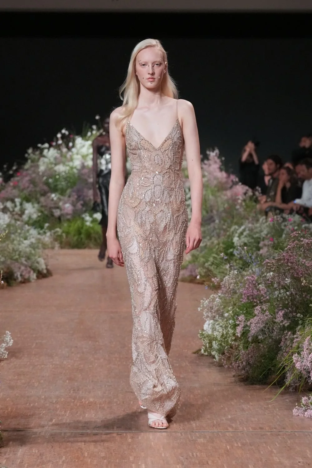 elie-saab-spring-2027-ready-to-wear-look-53.jpg
