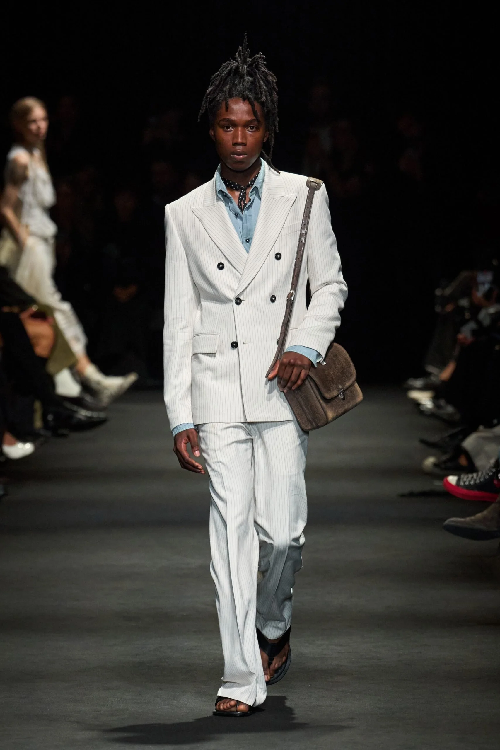ann-demeulemeester-spring-2027-ready-to-wear-look-08-scaled.jpg