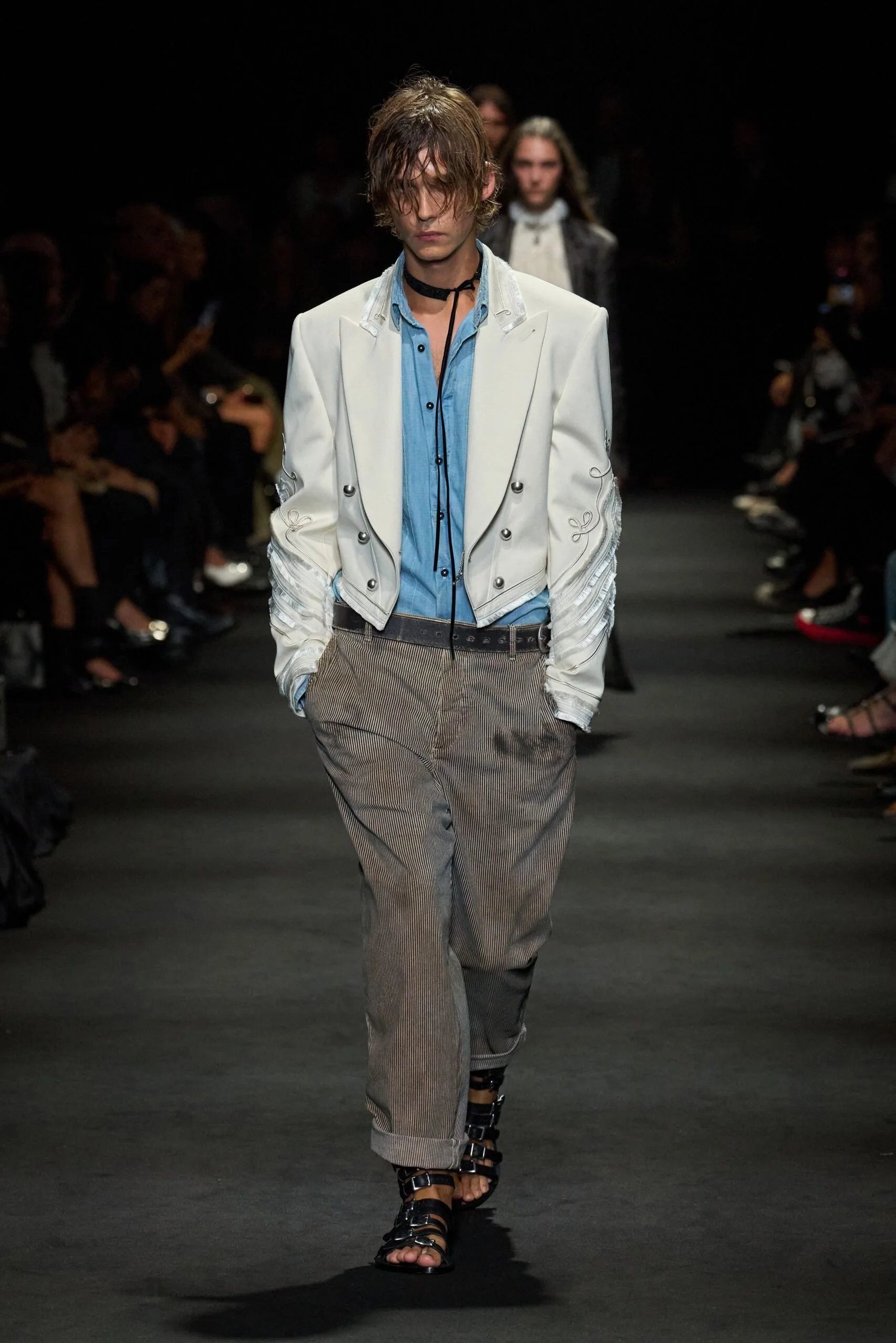 ann-demeulemeester-spring-2027-ready-to-wear-look-16-scaled.jpg