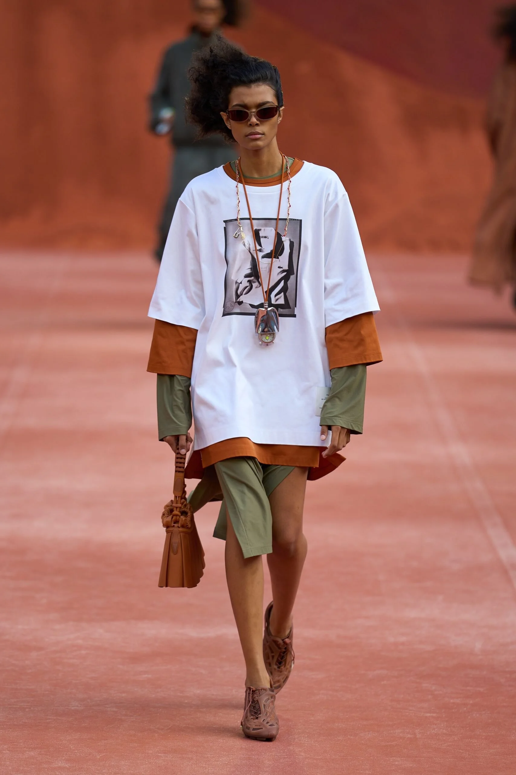 lacoste-spring-2027-ready-to-wear-look-08-scaled.jpg