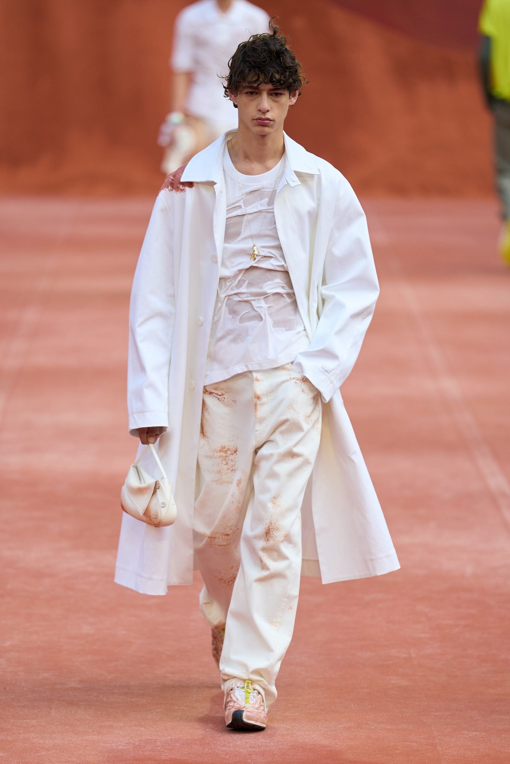lacoste-spring-2027-ready-to-wear-look-51-scaled.jpg