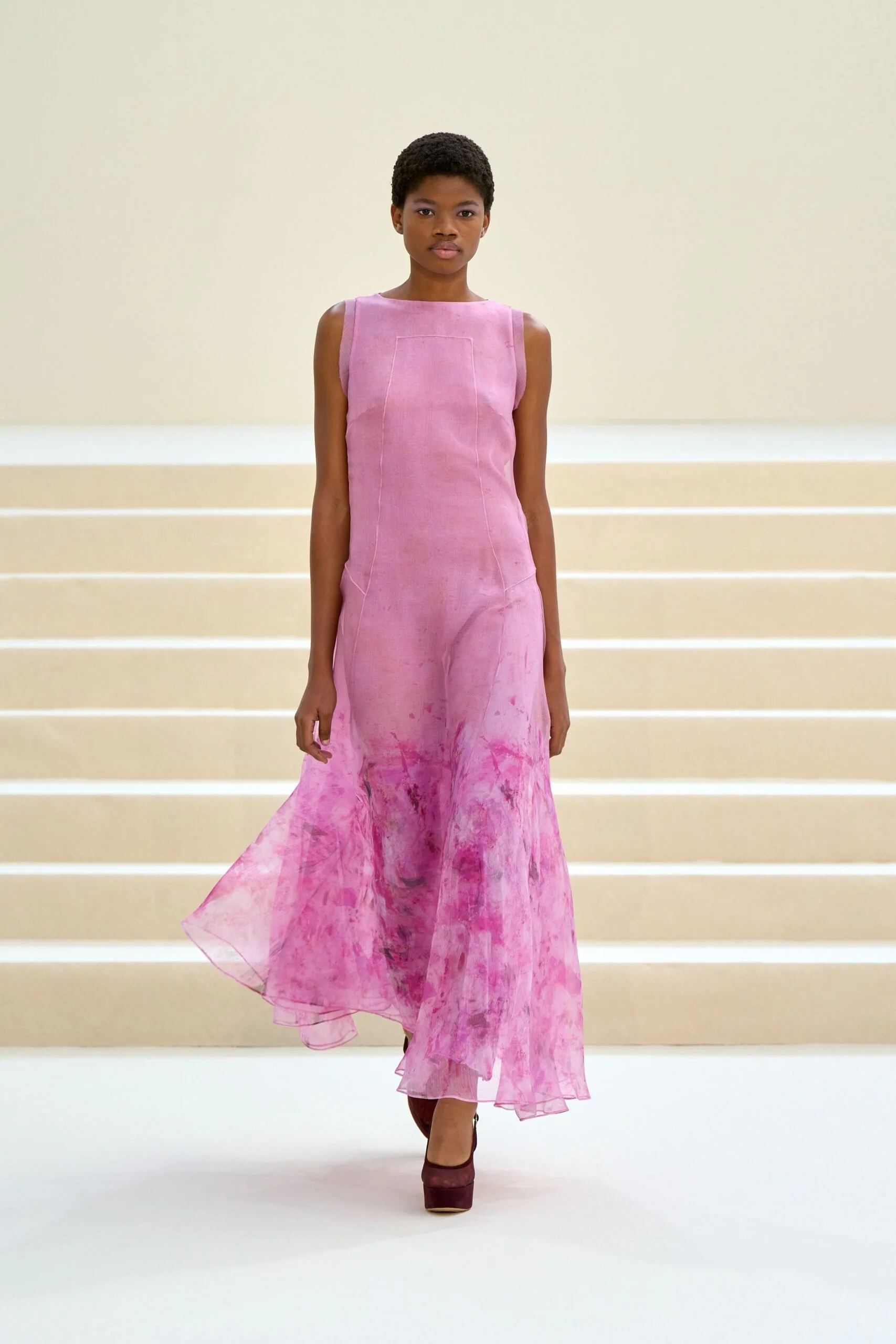 akris-spring-2027-ready-to-wear-look-08-scaled.jpg