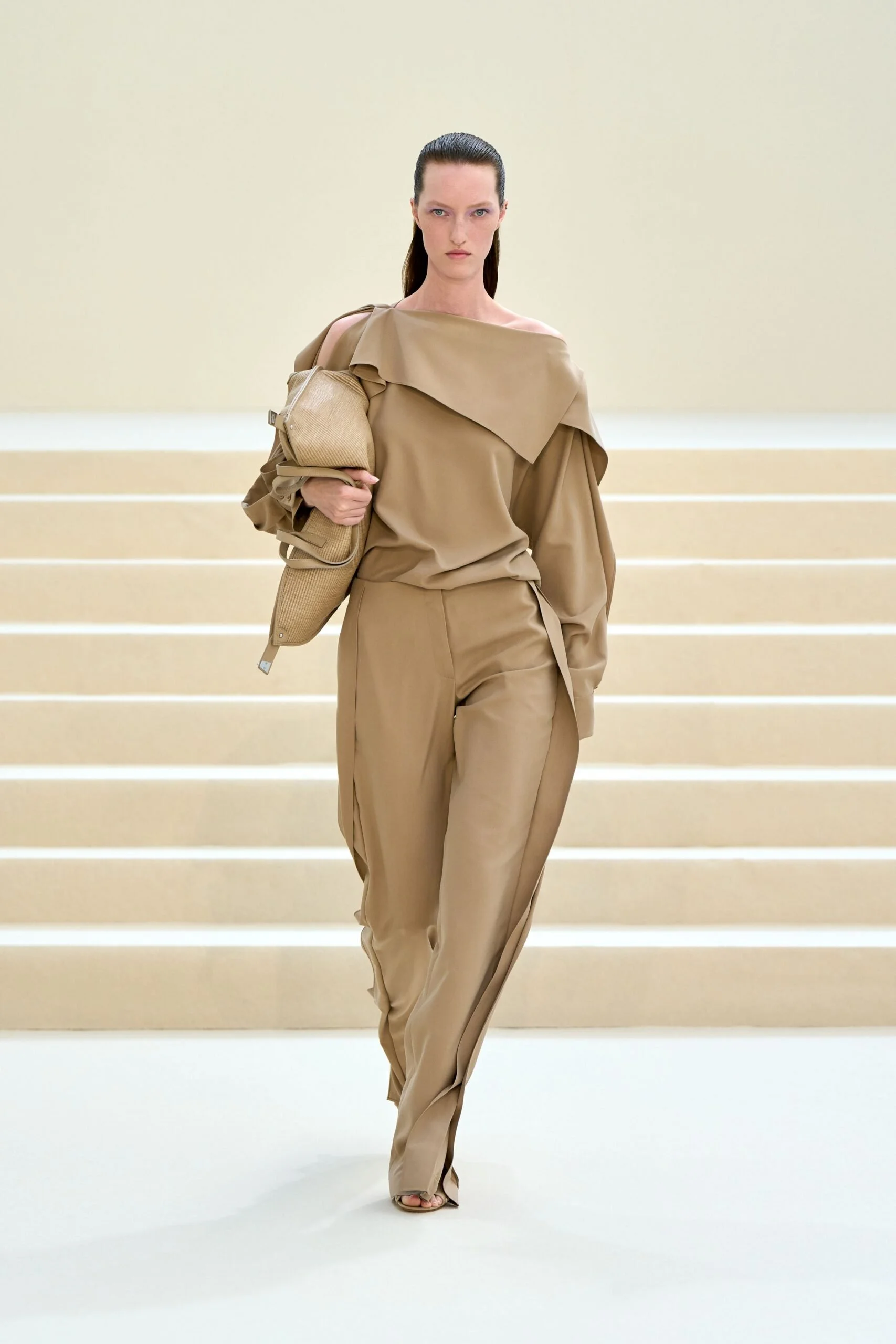 akris-spring-2027-ready-to-wear-look-22-scaled.jpg