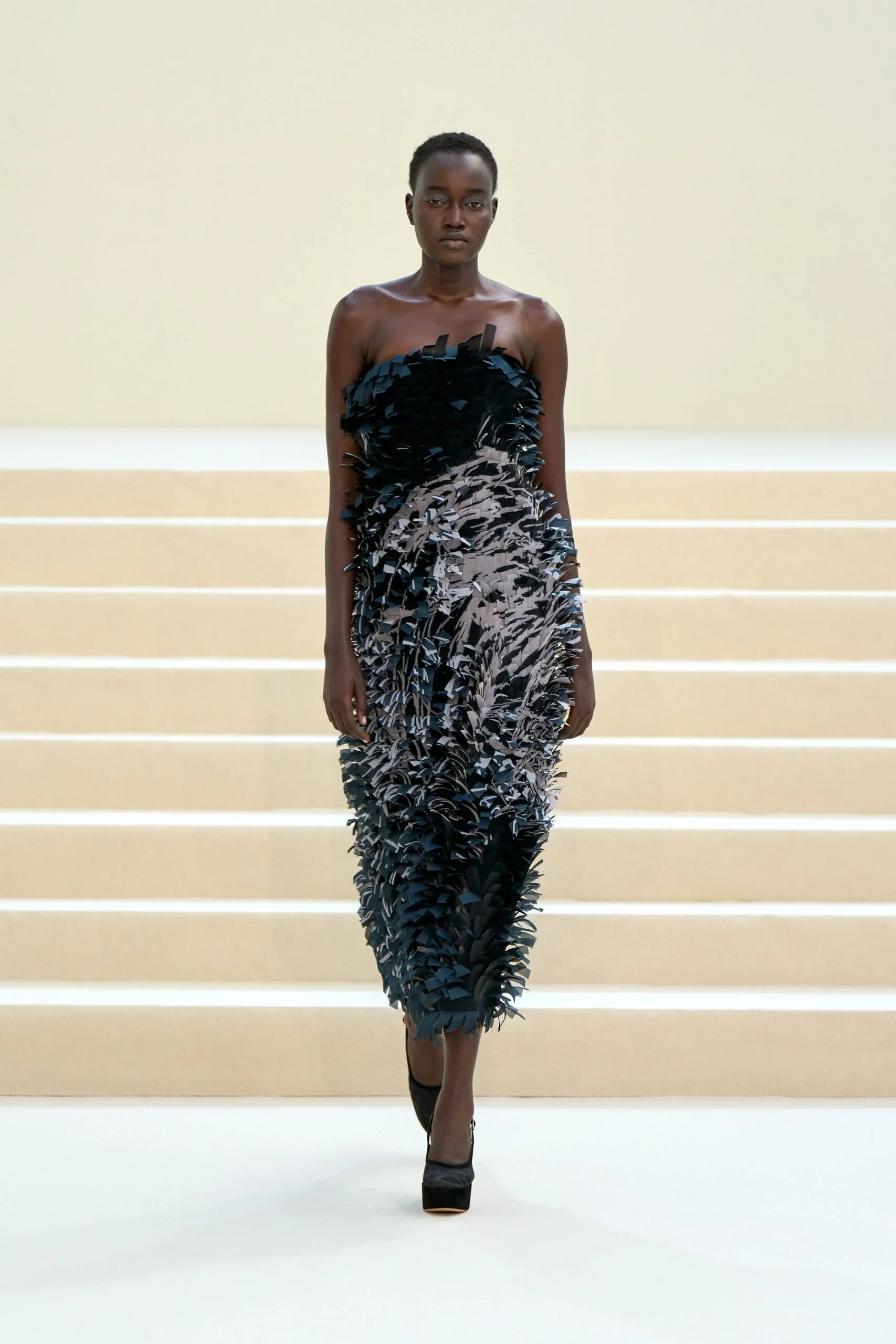 akris-spring-2027-ready-to-wear-look-31-scaled.jpg