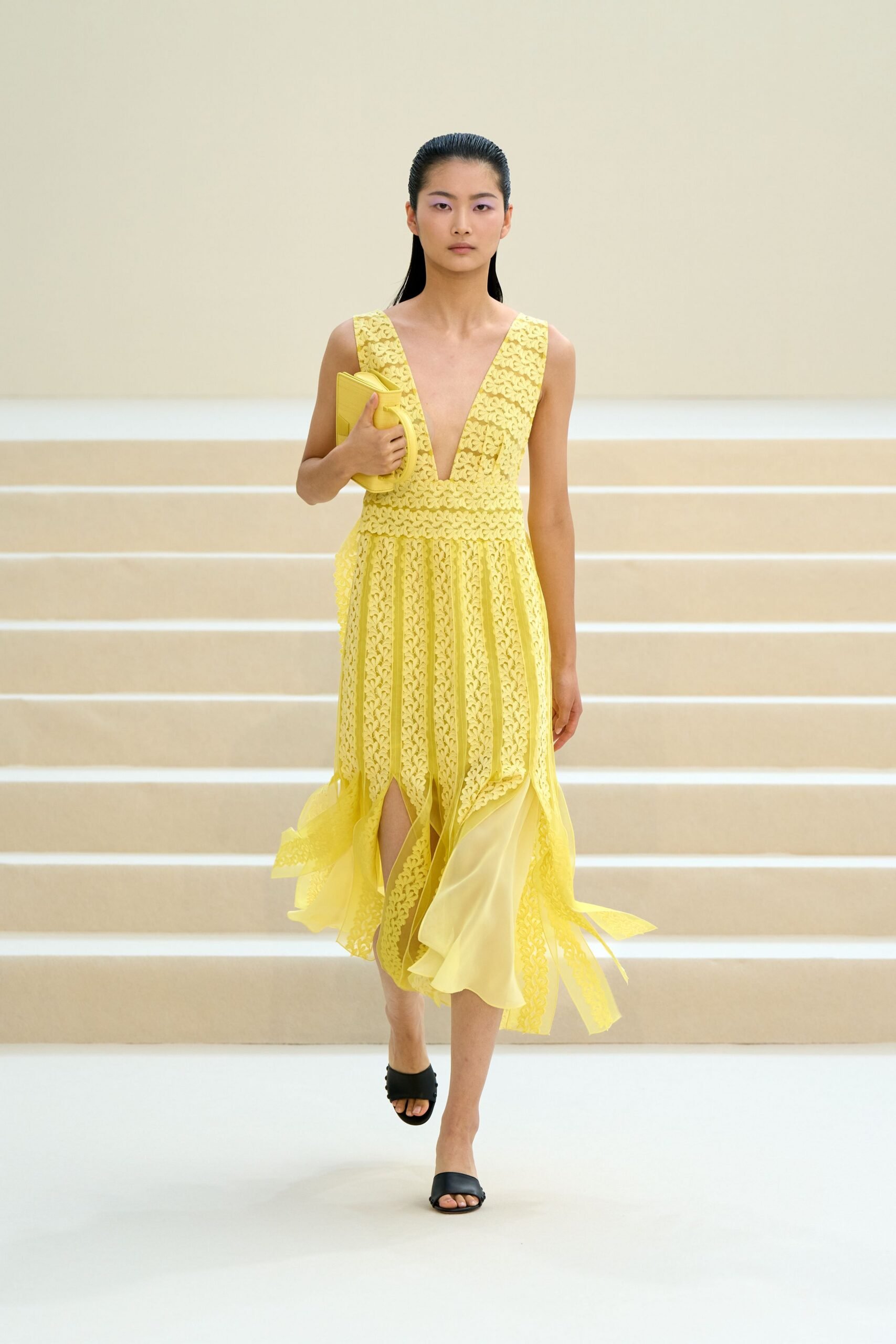 akris-spring-2027-ready-to-wear-look-50-scaled.jpg