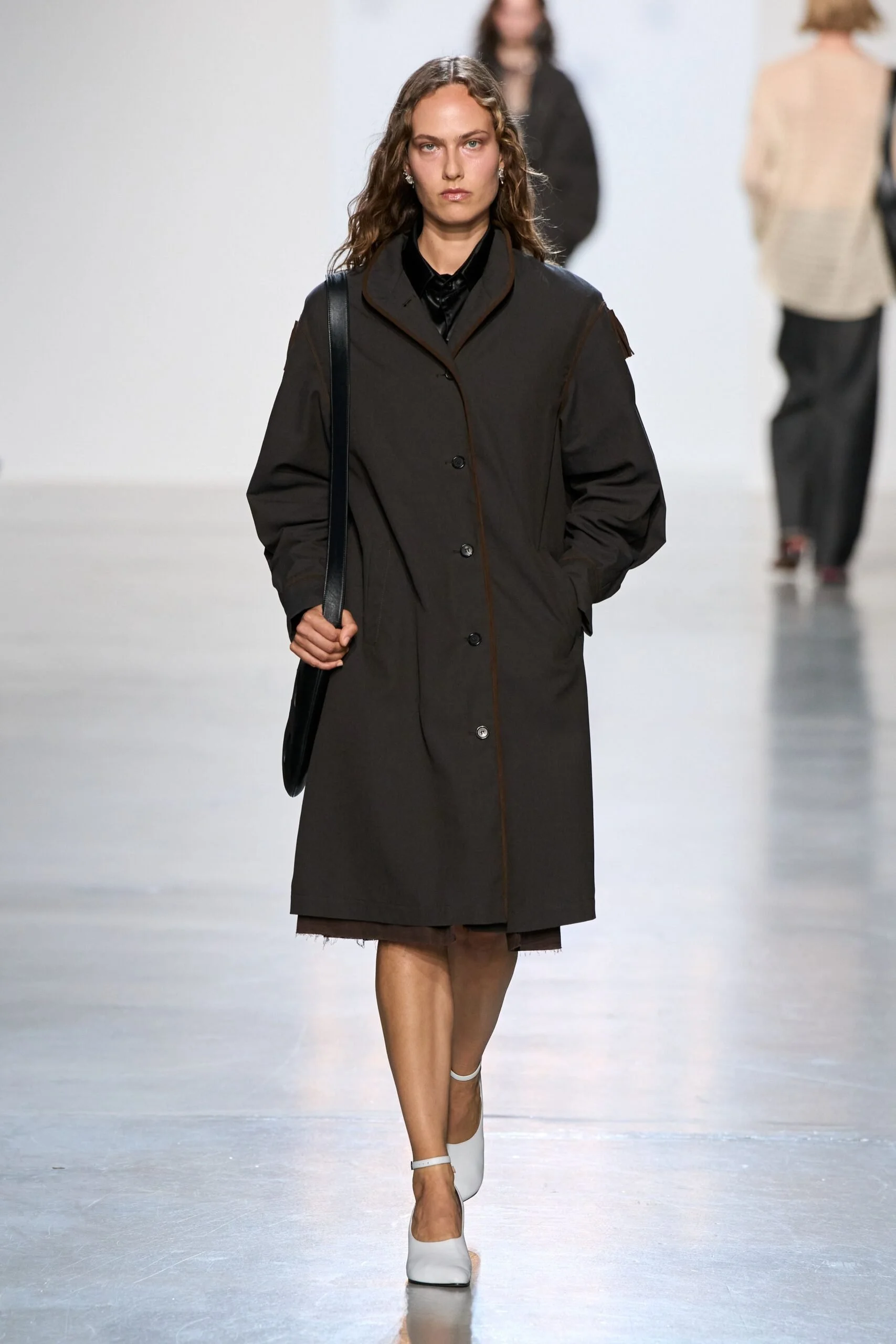 niccolo-pasqualetti-spring-2027-ready-to-wear-look-15-scaled.jpg