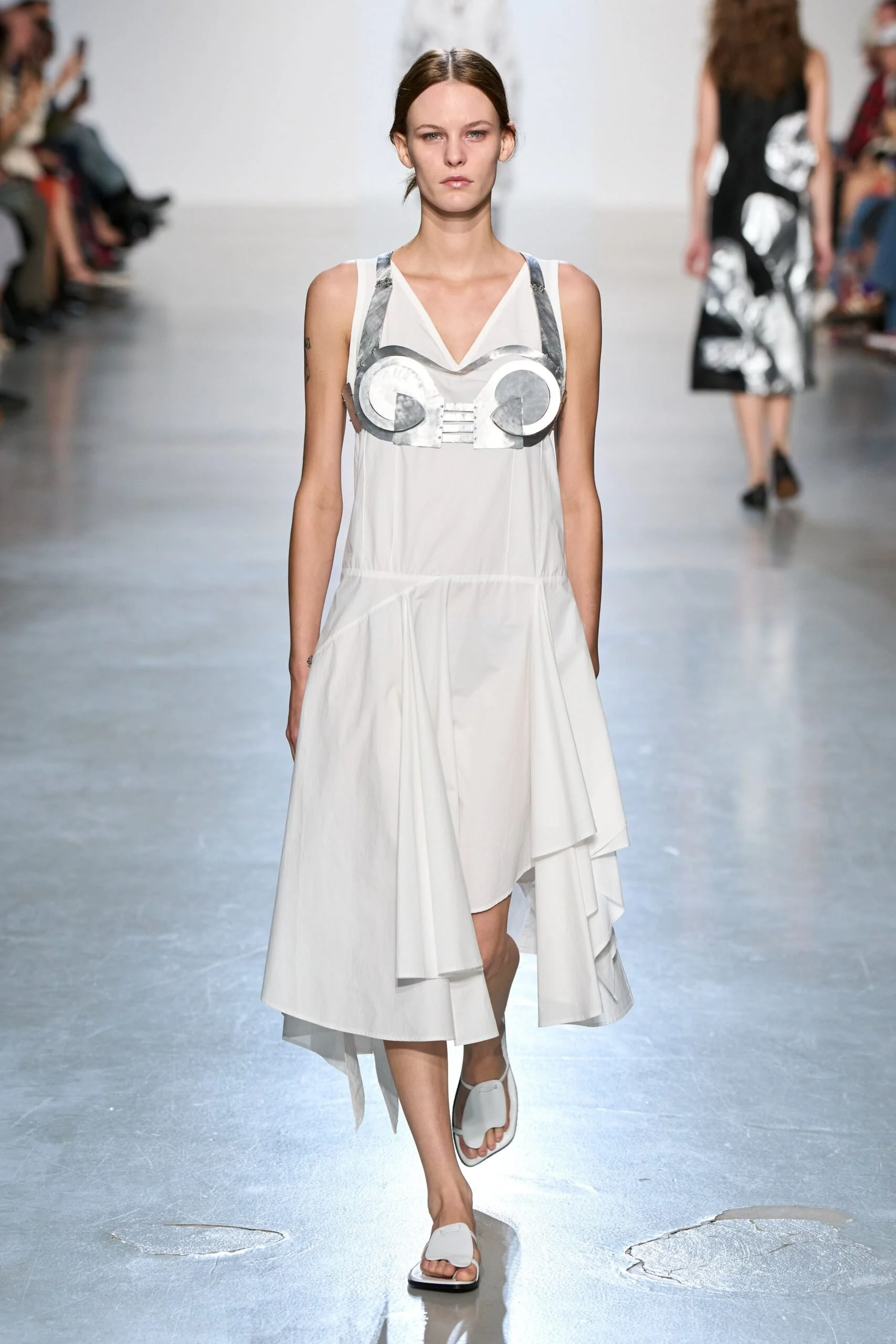 niccolo-pasqualetti-spring-2027-ready-to-wear-look-44-scaled.jpg