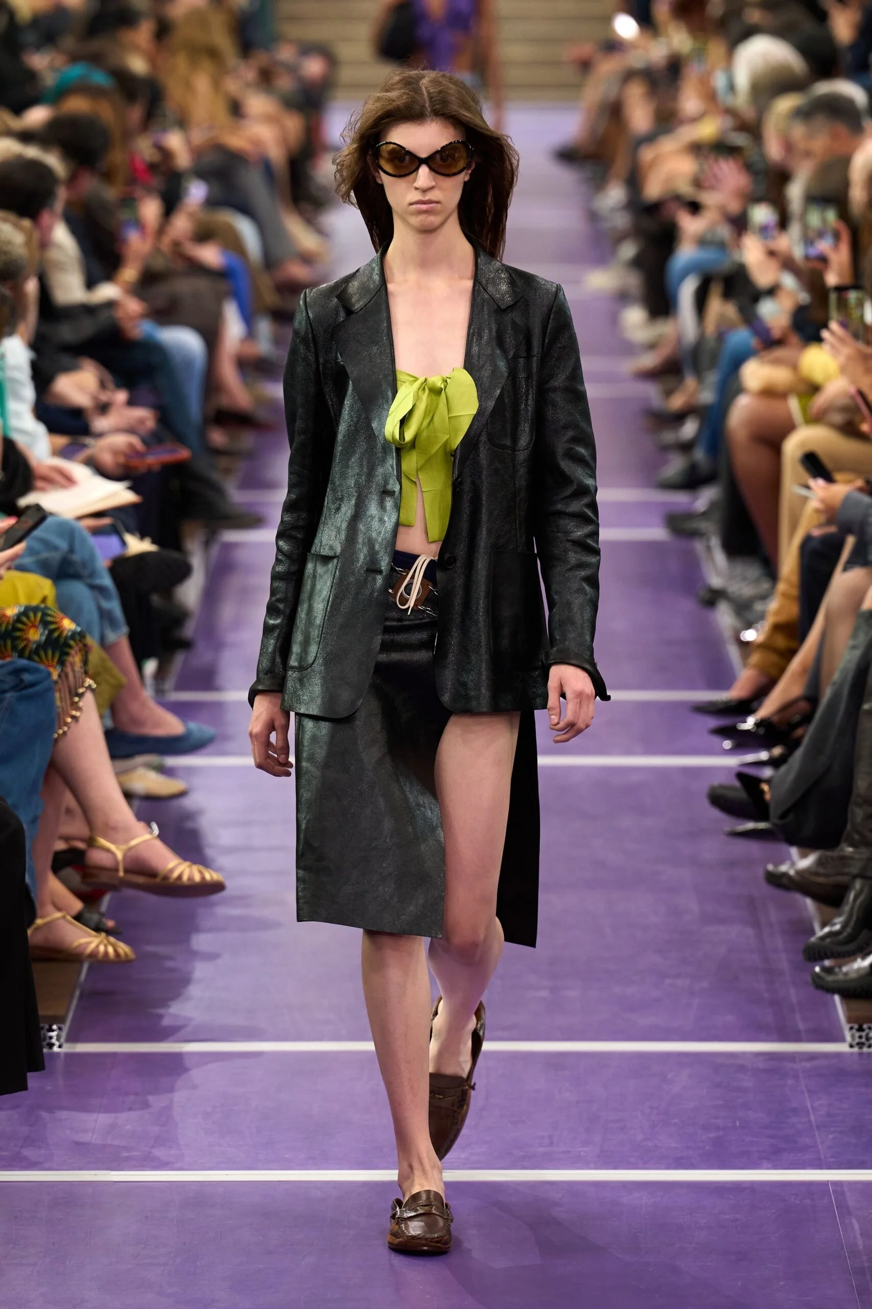 miu-miu-spring-2027-ready-to-wear-look-20-scaled.jpg