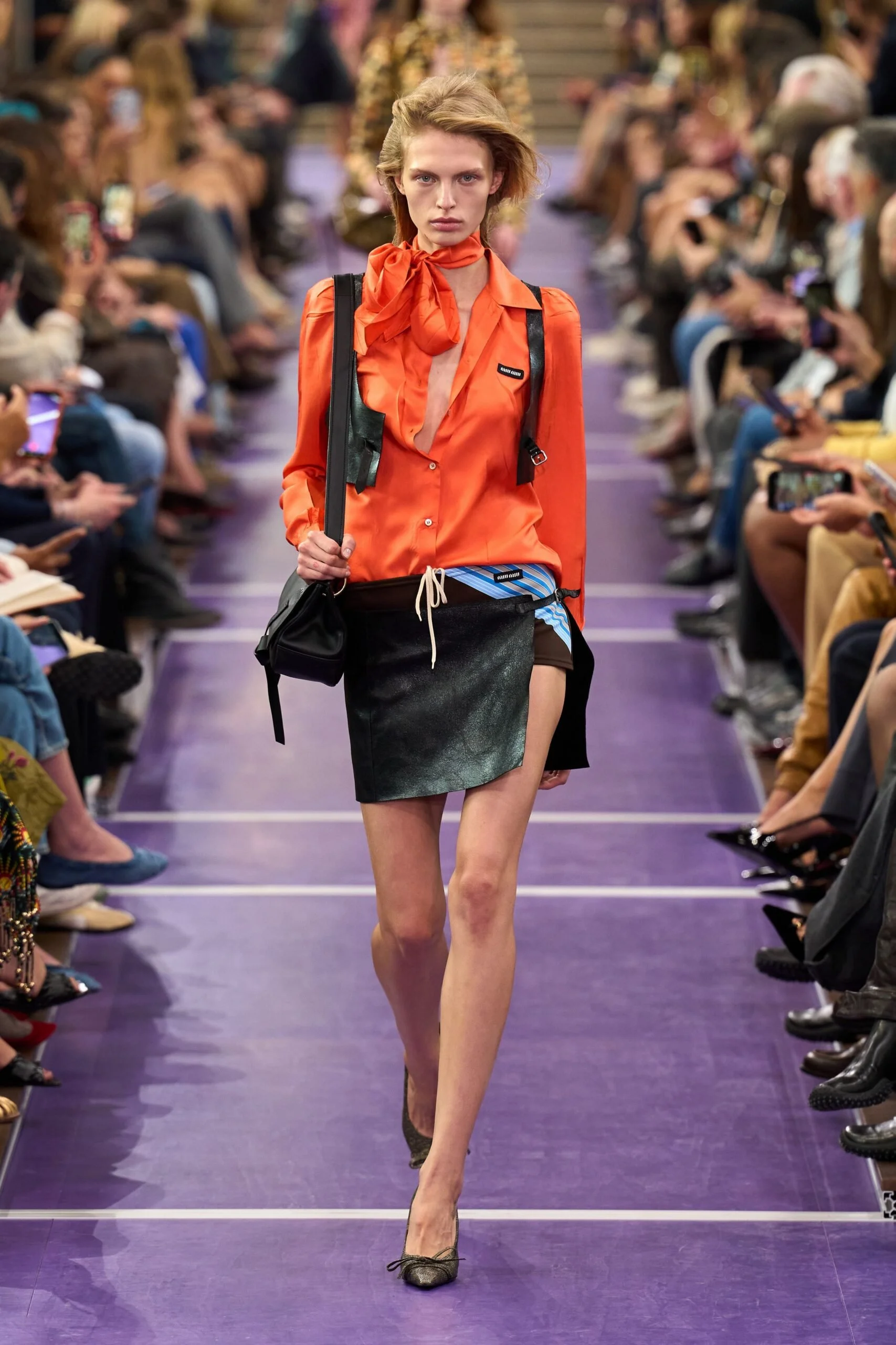 miu-miu-spring-2027-ready-to-wear-look-25-scaled.jpg