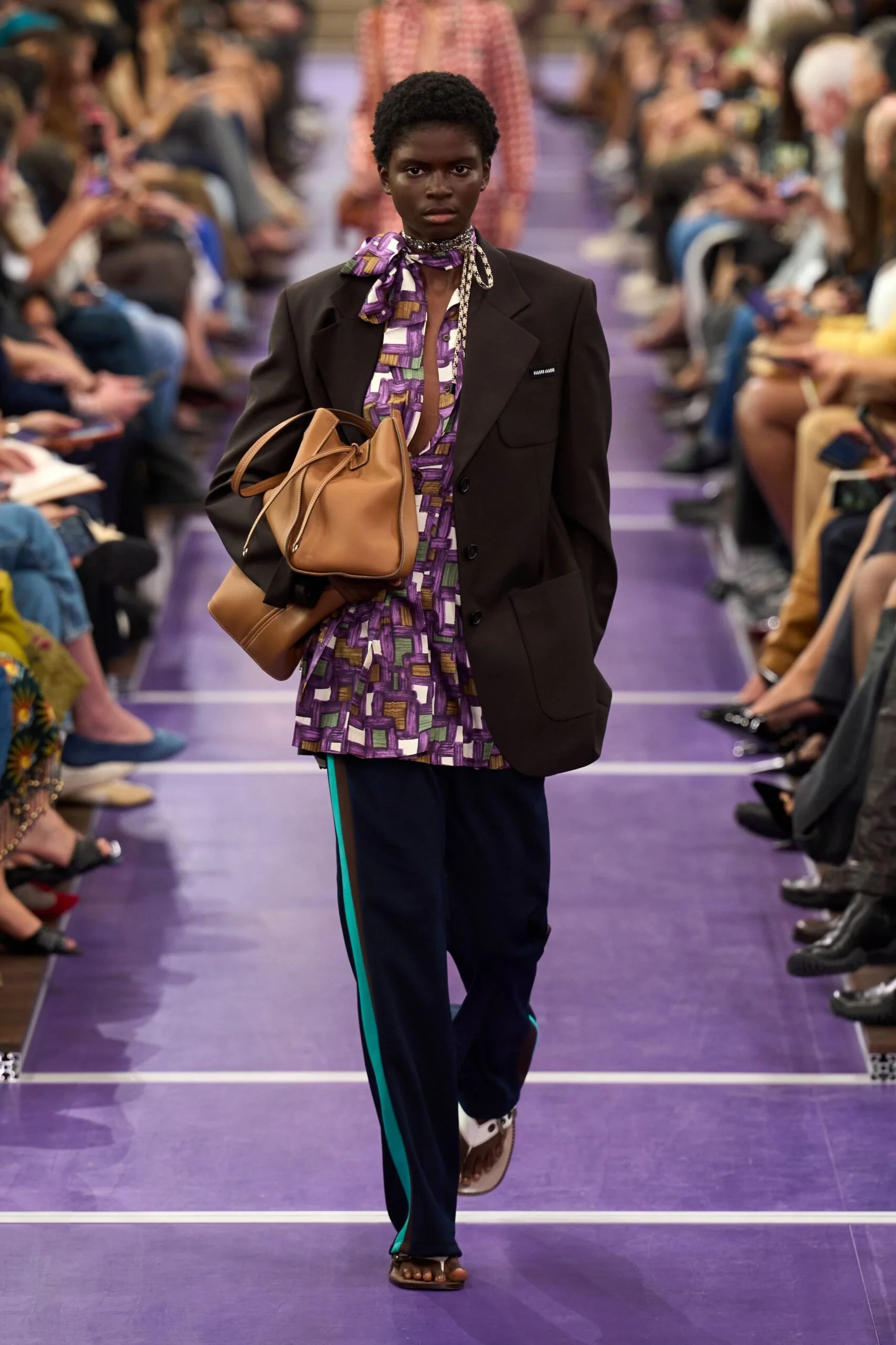 miu-miu-spring-2027-ready-to-wear-look-27-scaled.jpg