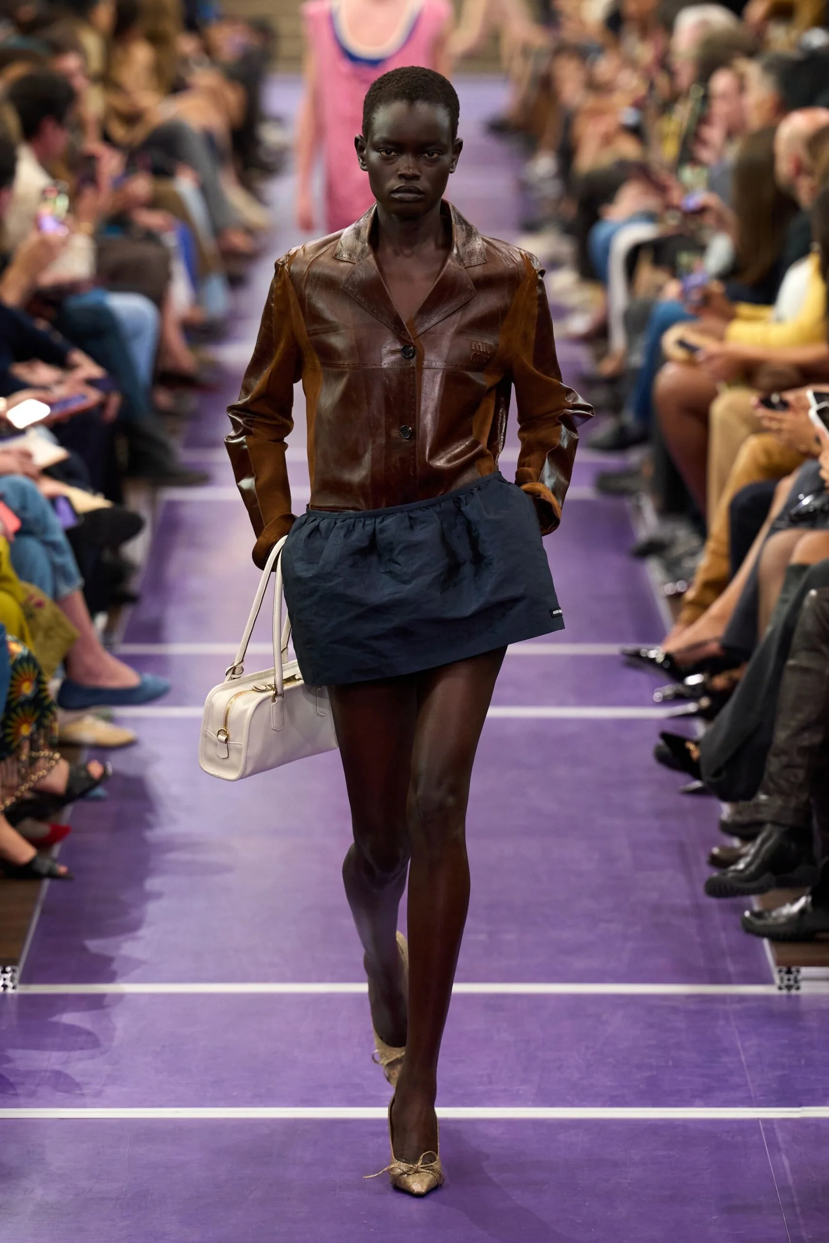 miu-miu-spring-2027-ready-to-wear-look-39-scaled.jpg