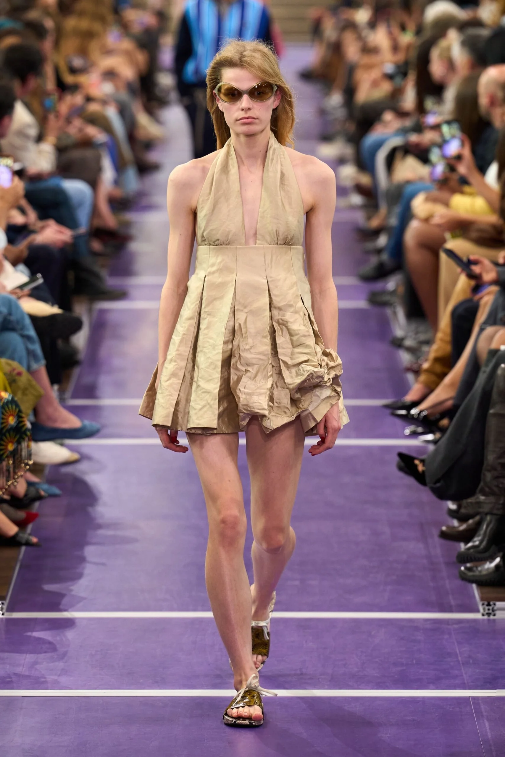 miu-miu-spring-2027-ready-to-wear-look-45-scaled.jpg