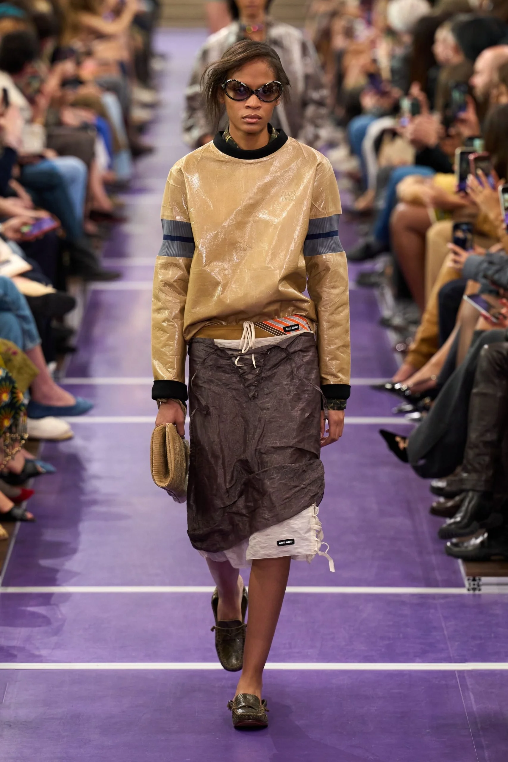 miu-miu-spring-2027-ready-to-wear-look-56-scaled.jpg