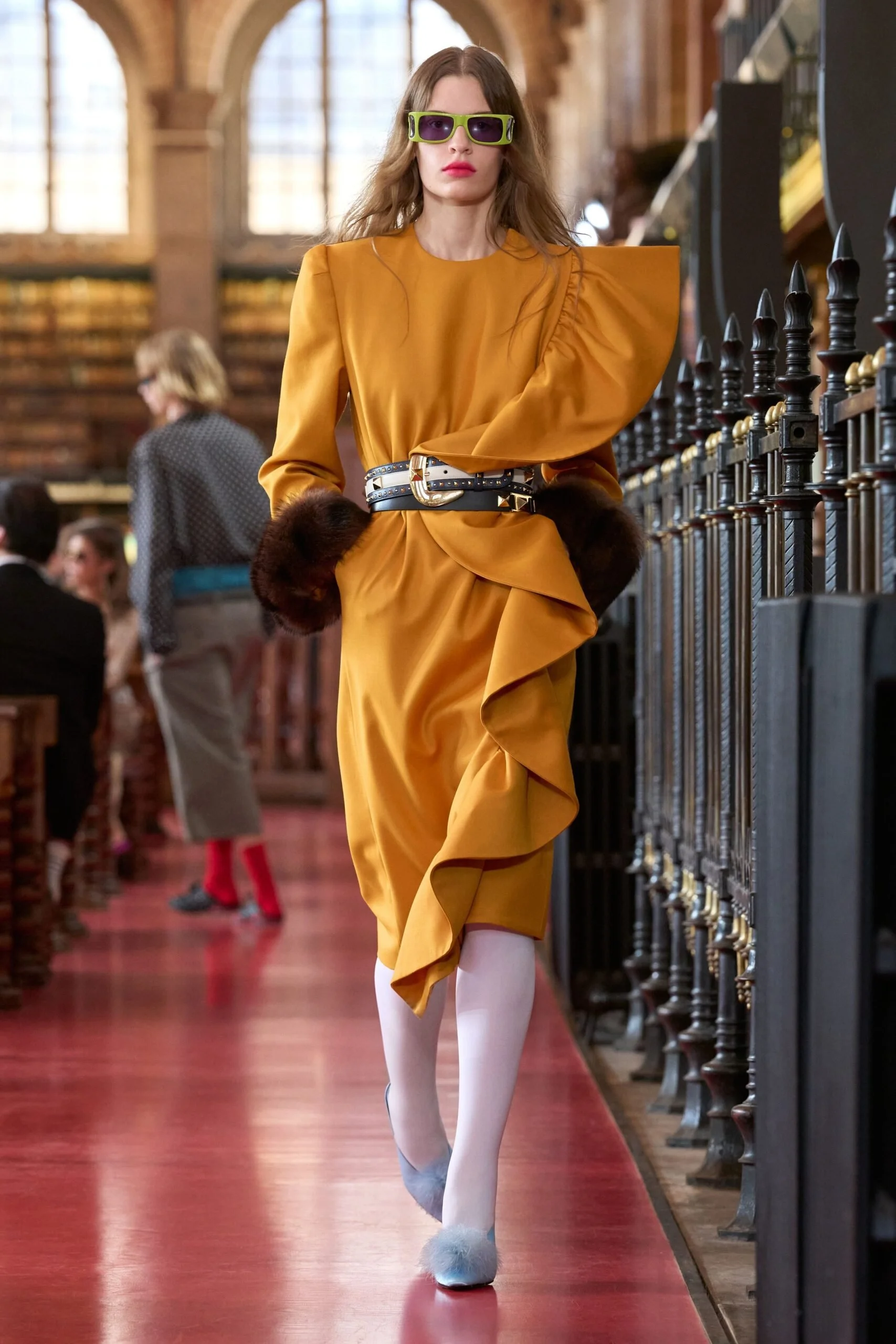 valentino-spring-2027-ready-to-wear-look-34-scaled.jpg