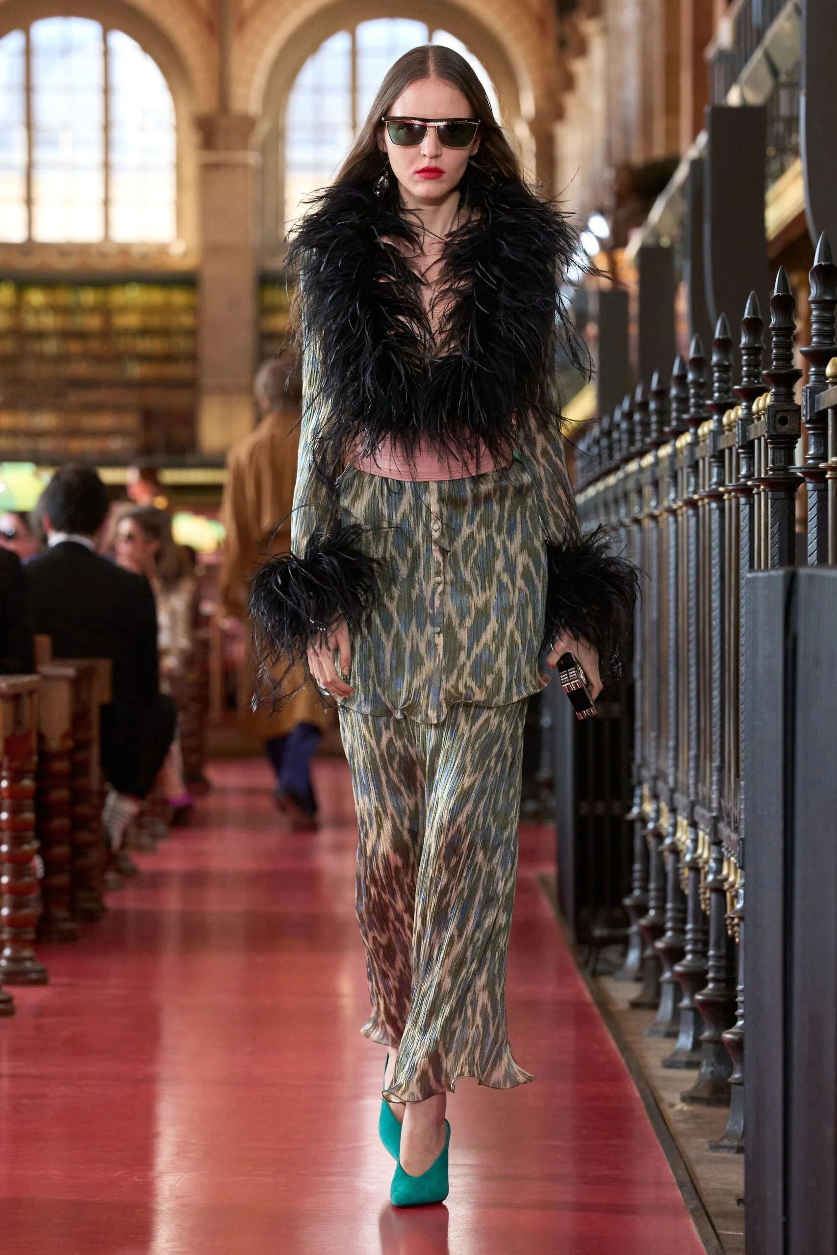 valentino-spring-2027-ready-to-wear-look-59-scaled.jpg