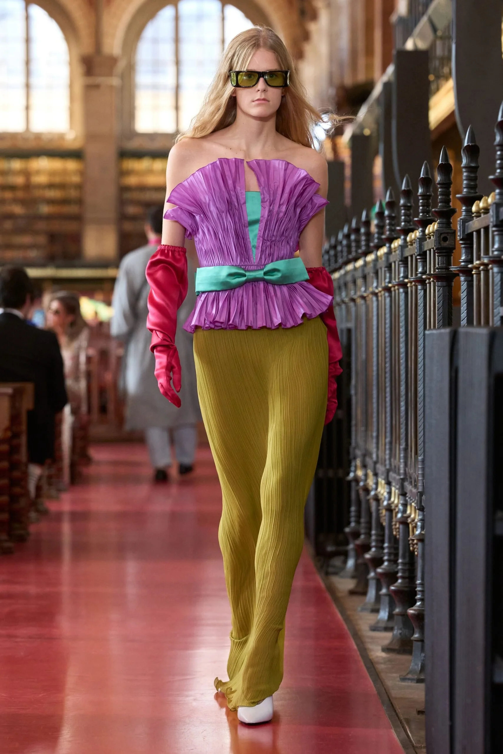 valentino-spring-2027-ready-to-wear-look-63-scaled.jpg