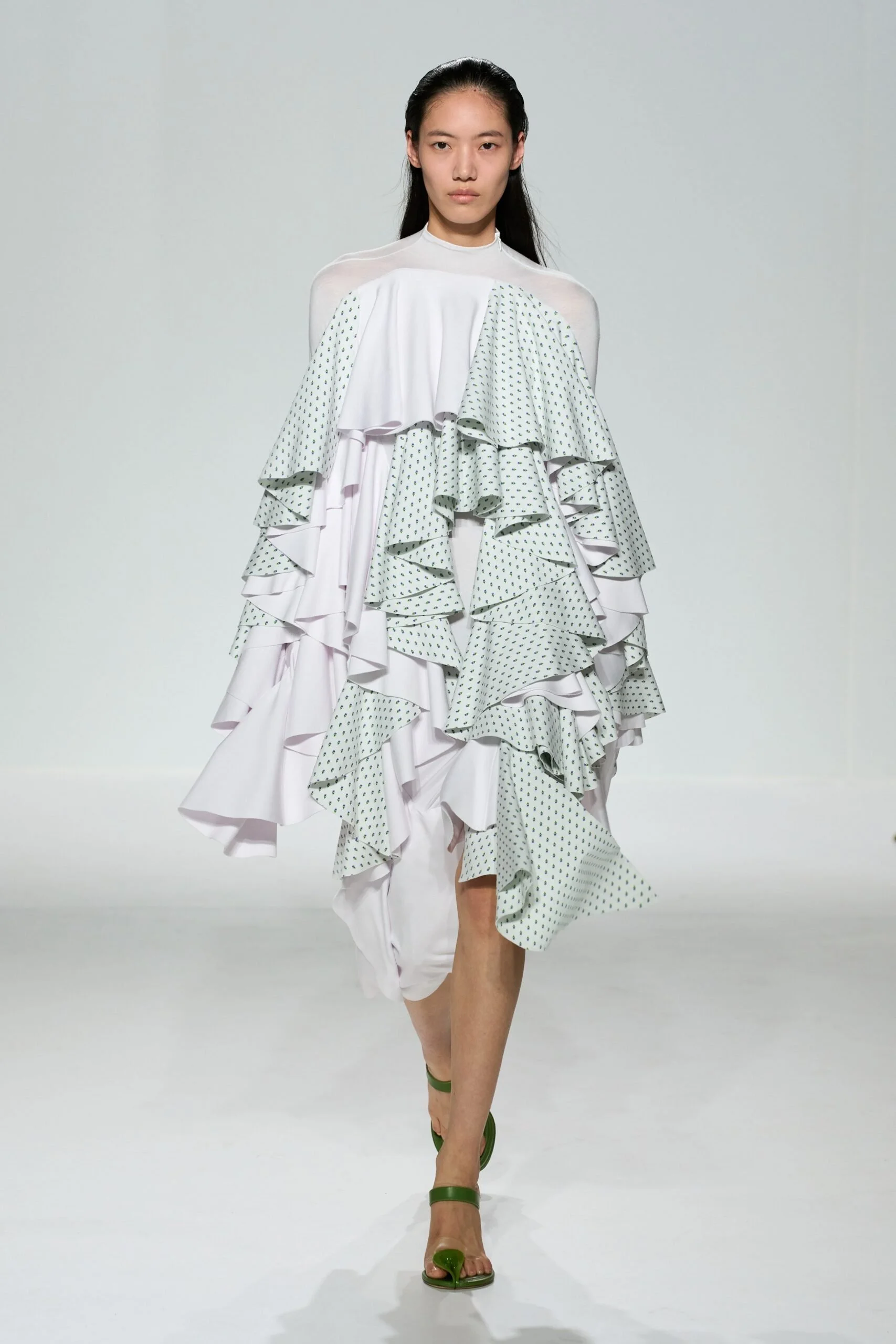 jean-paul-gaultier-spring-2027-ready-to-wear-look-13-scaled.jpg