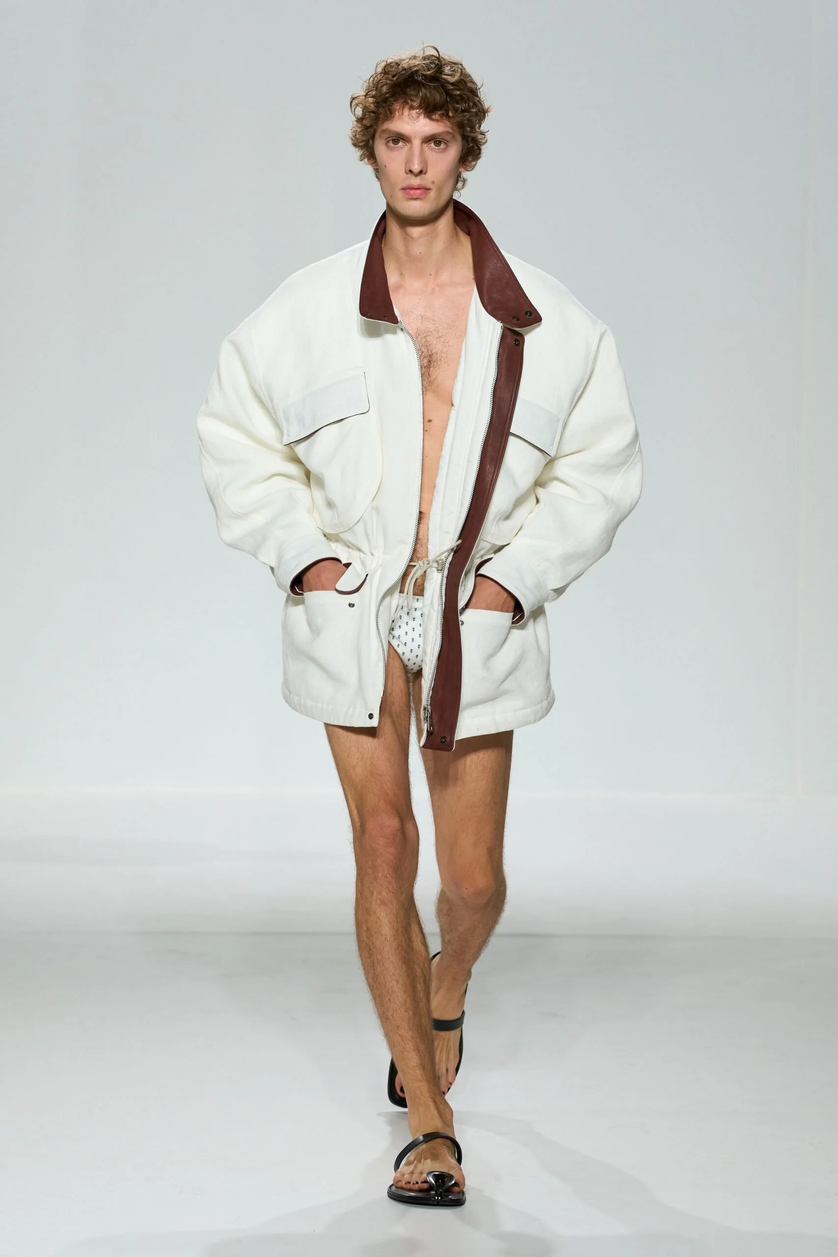 jean-paul-gaultier-spring-2027-ready-to-wear-look-18-scaled.jpg