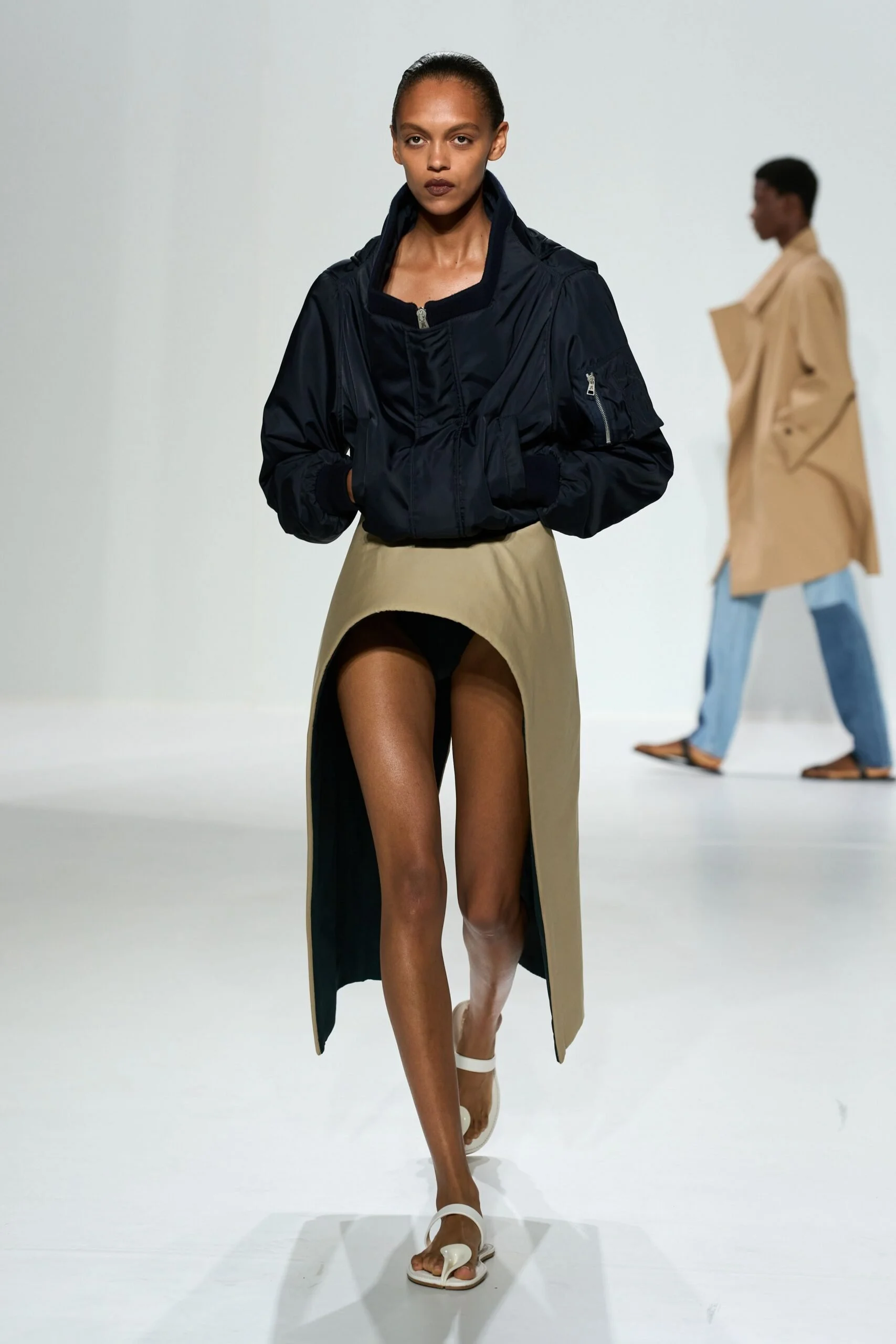 jean-paul-gaultier-spring-2027-ready-to-wear-look-26-scaled.jpg