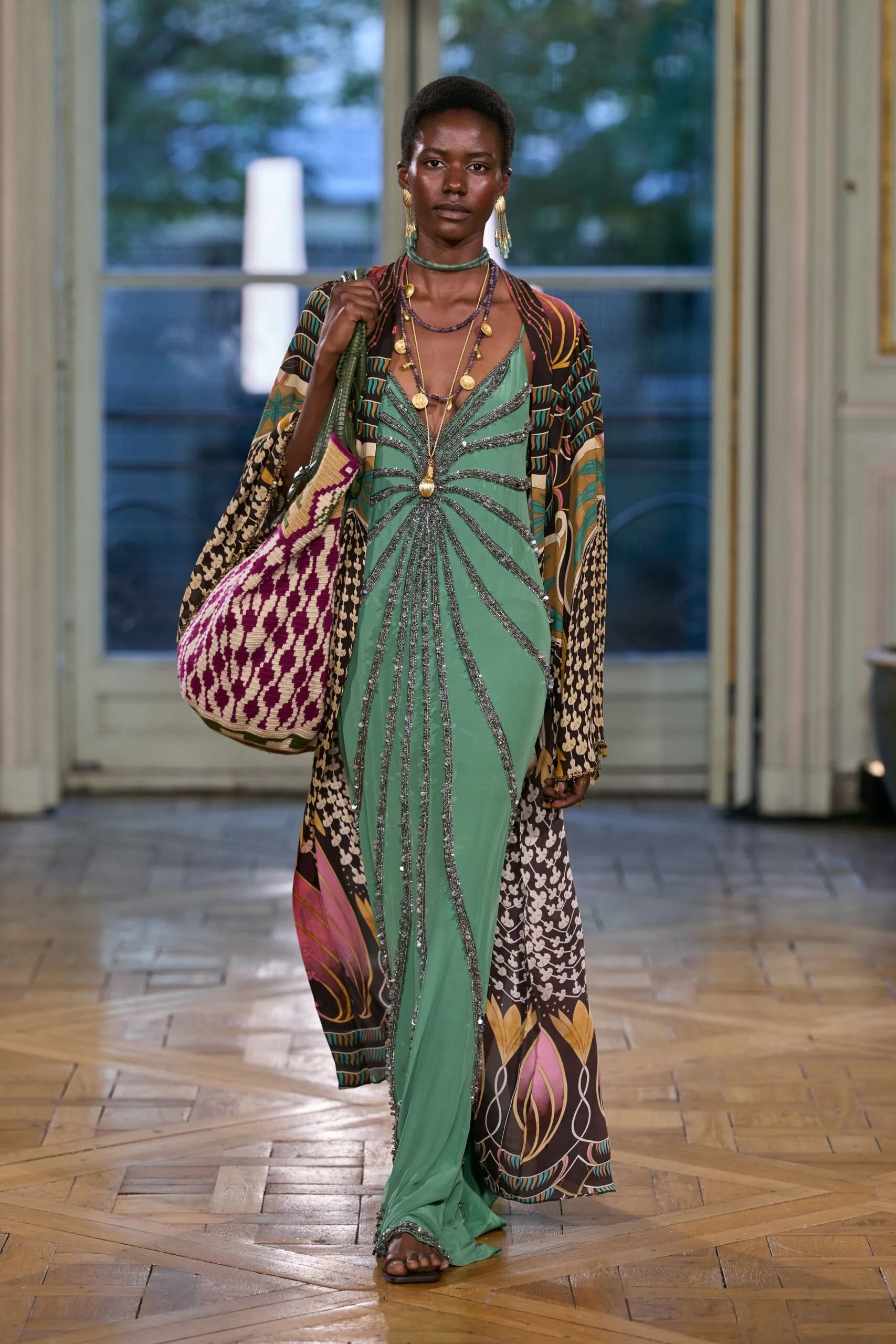 johanna-ortiz-spring-2027-ready-to-wear-look-28-scaled.jpg