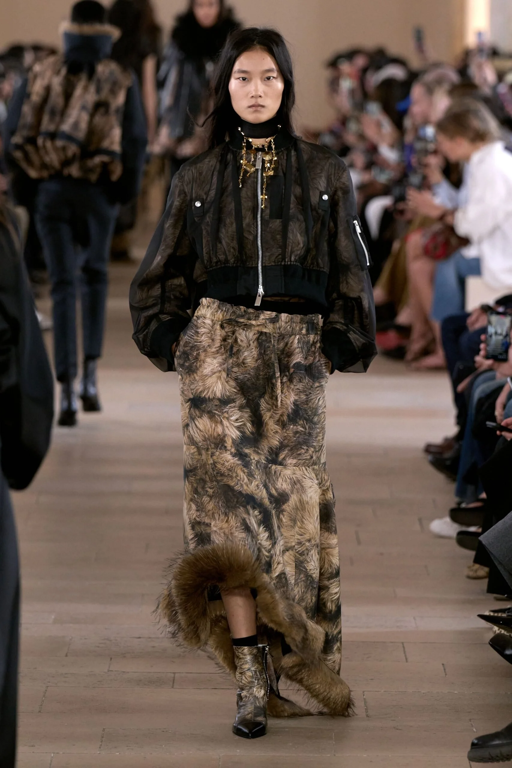sacai-spring-2027-ready-to-wear-look-07-scaled.jpg