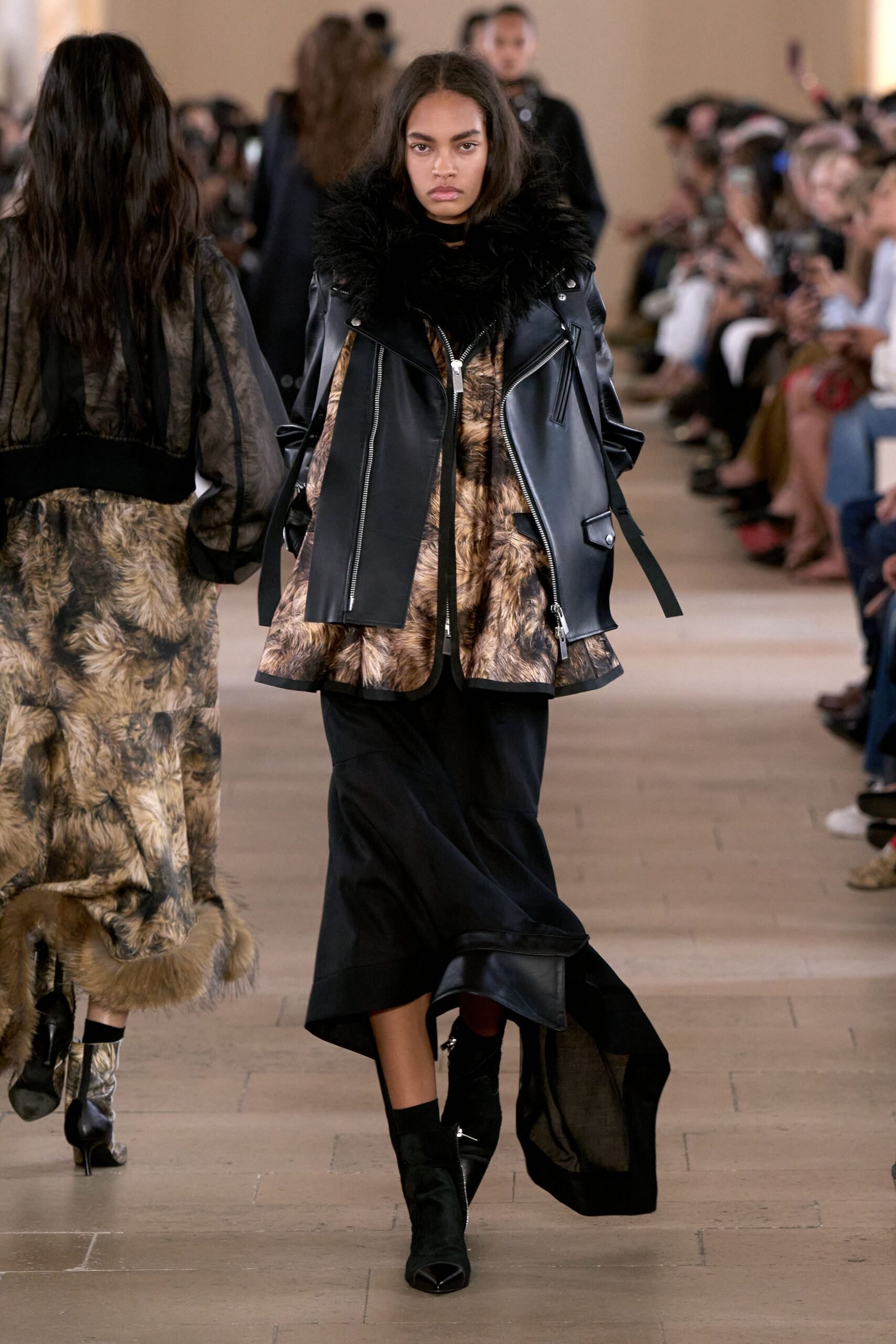 sacai-spring-2027-ready-to-wear-look-08-scaled.jpg