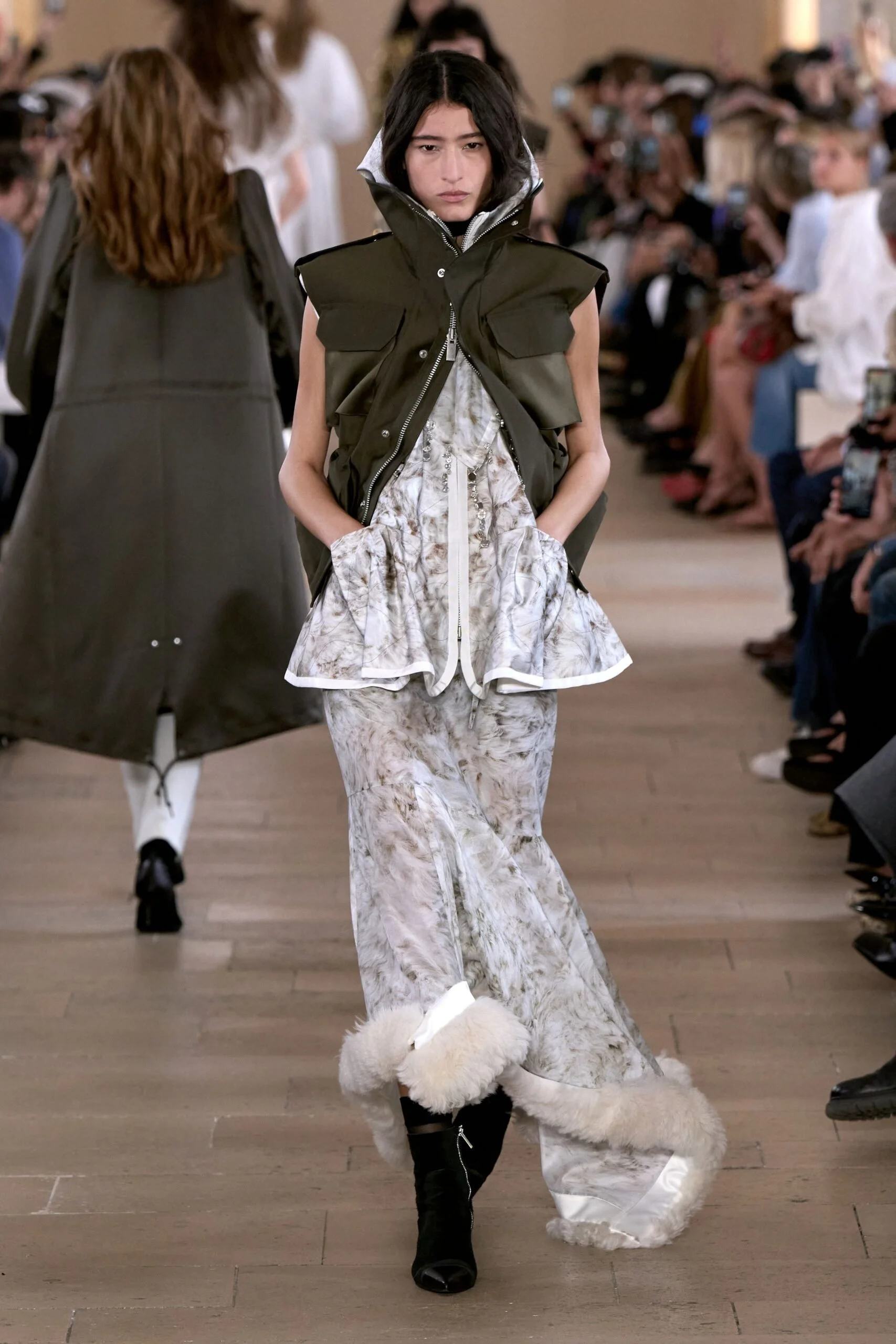 sacai-spring-2027-ready-to-wear-look-18-scaled.jpg