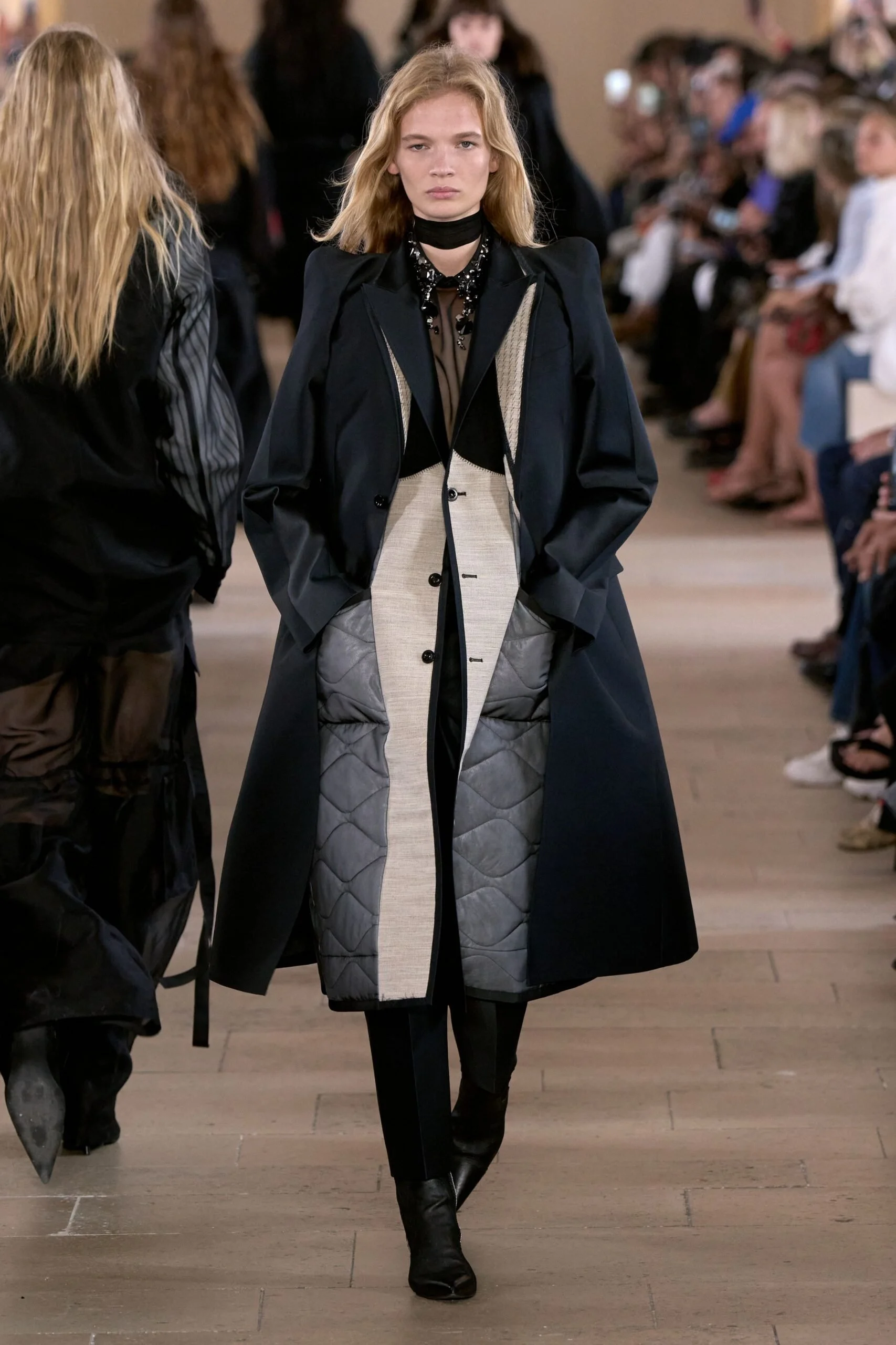 sacai-spring-2027-ready-to-wear-look-27-scaled.jpg