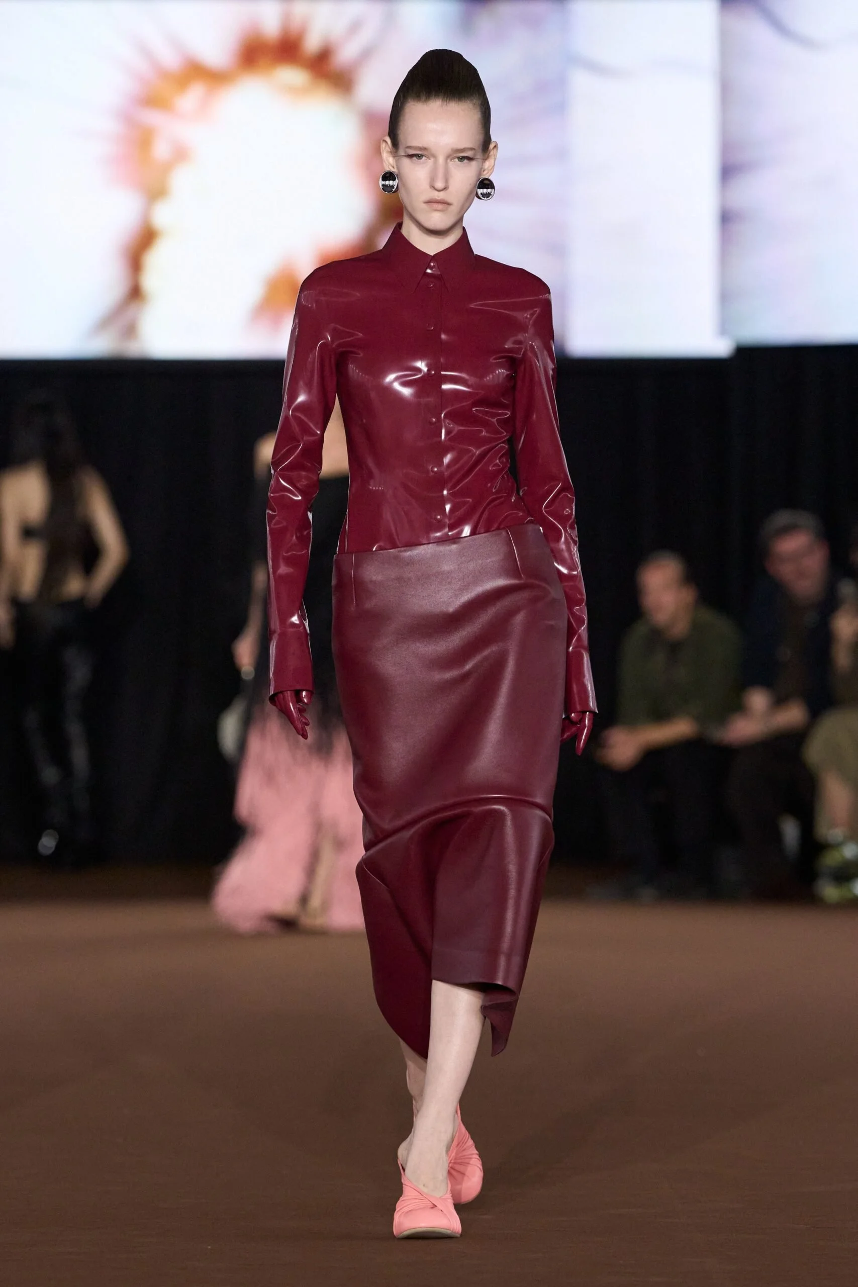mugler-spring-2027-ready-to-wear-look-25-scaled.jpg