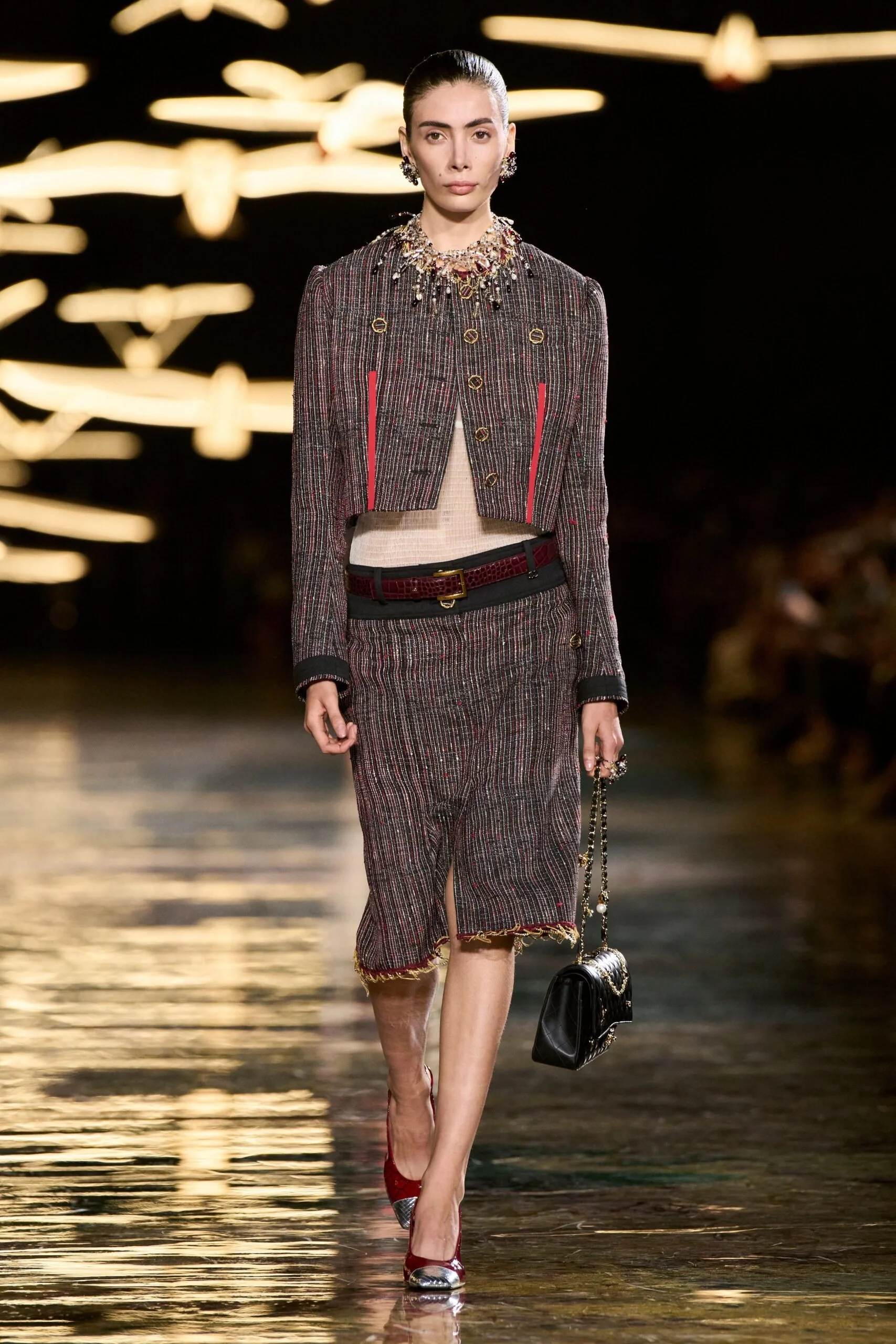 chanel-spring-2027-ready-to-wear-look-04-scaled.jpg