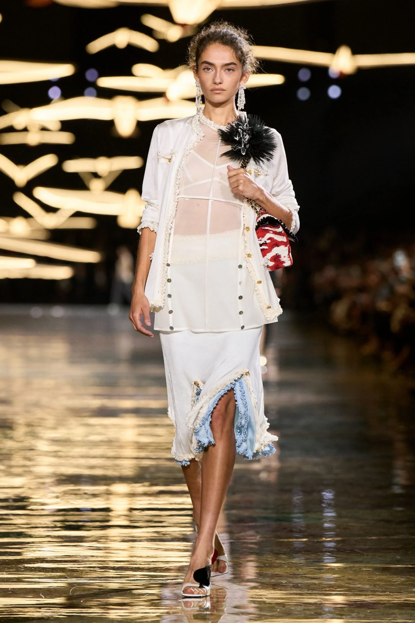 chanel-spring-2027-ready-to-wear-look-23-scaled.jpg
