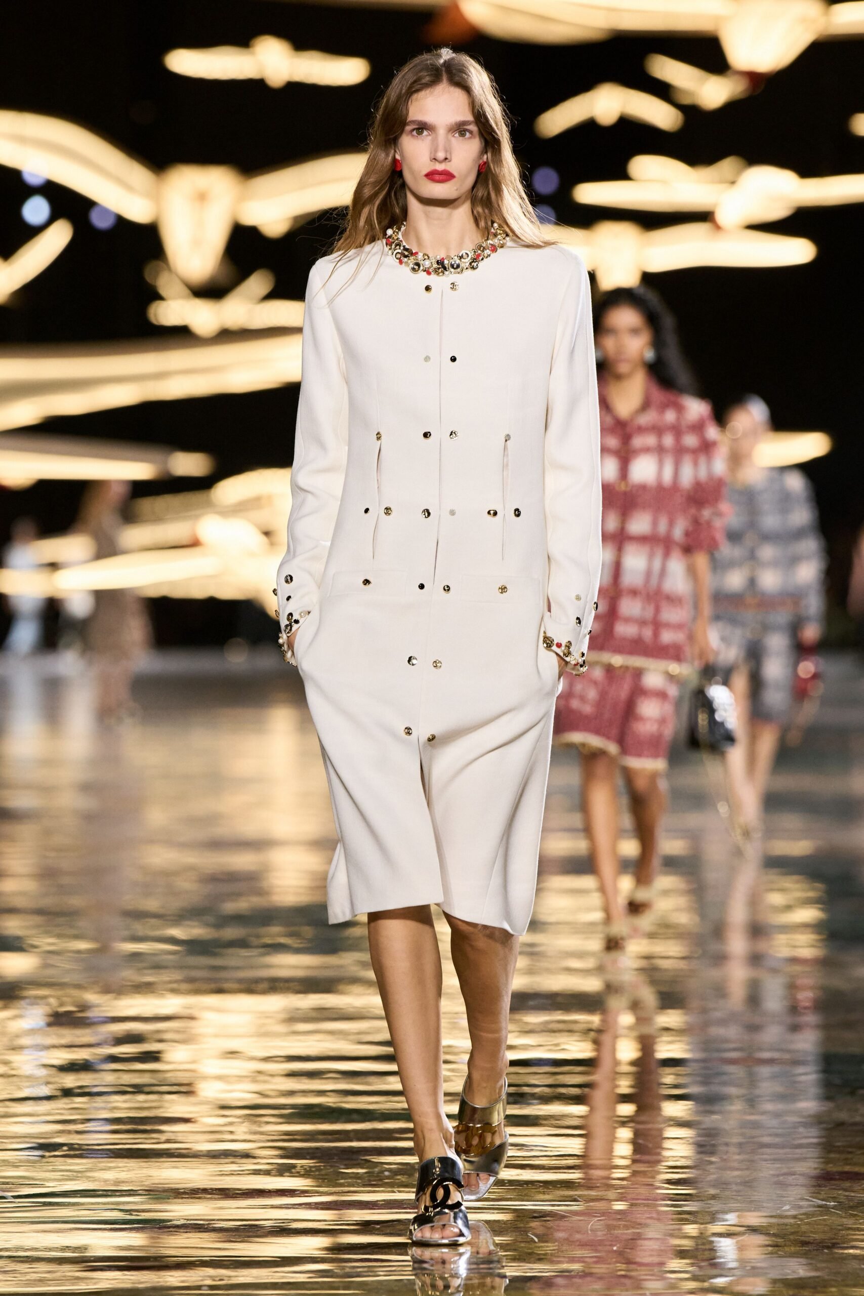 chanel-spring-2027-ready-to-wear-look-45-scaled.jpg