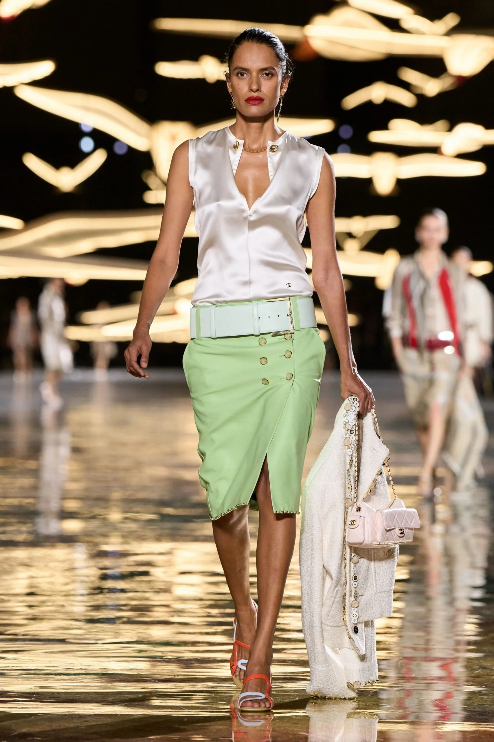chanel-spring-2027-ready-to-wear-look-61-scaled.jpg
