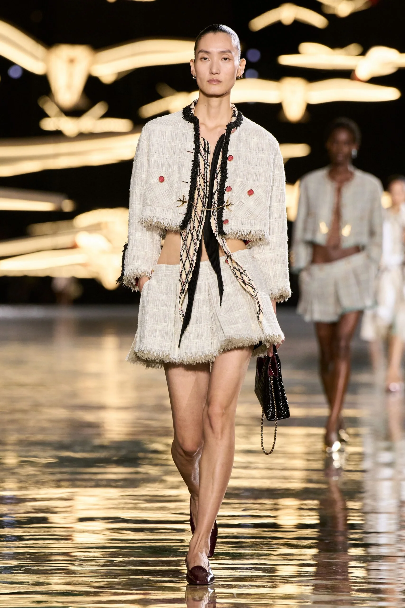 chanel-spring-2027-ready-to-wear-look-63-scaled.jpg