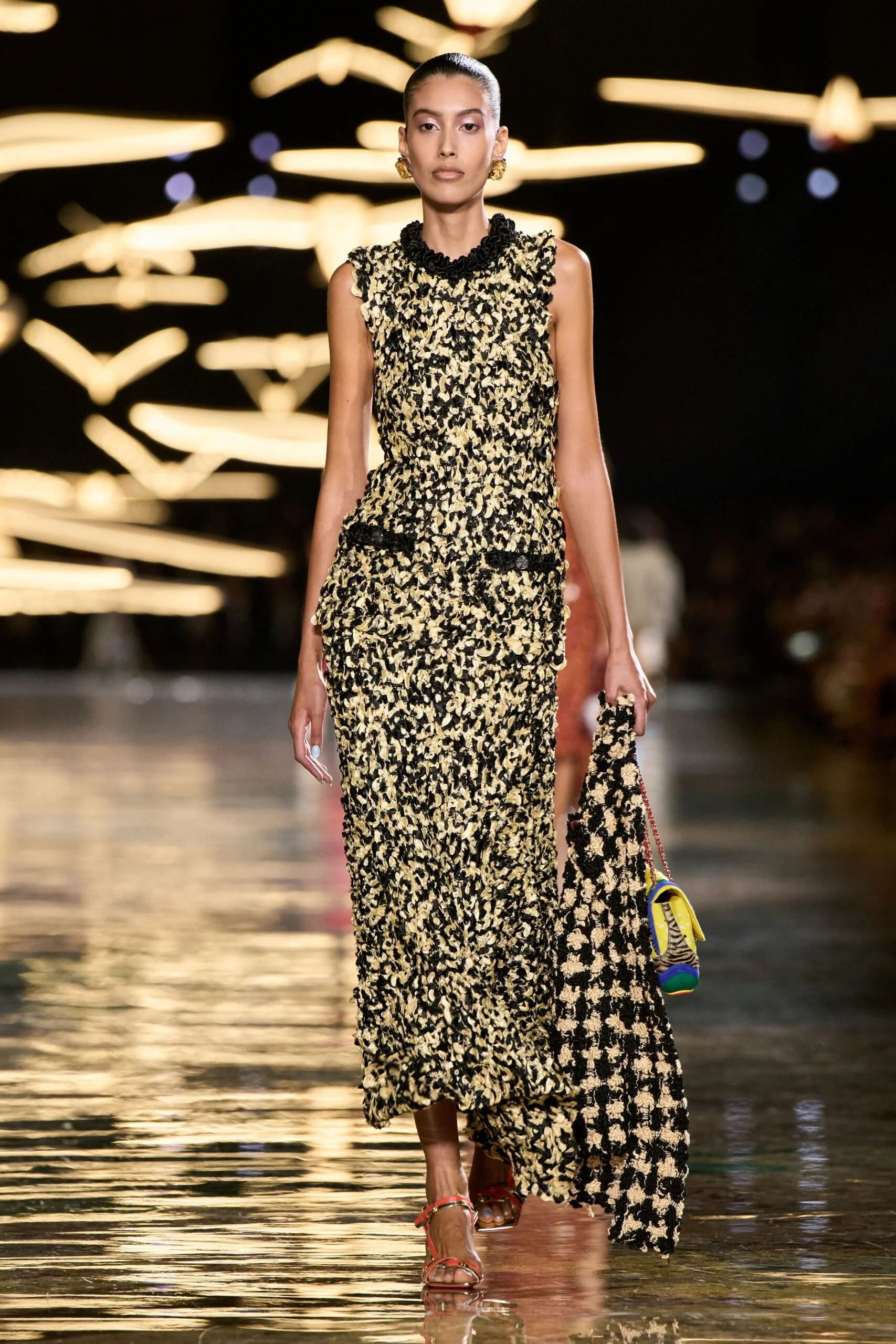 chanel-spring-2027-ready-to-wear-look-75-scaled.jpg