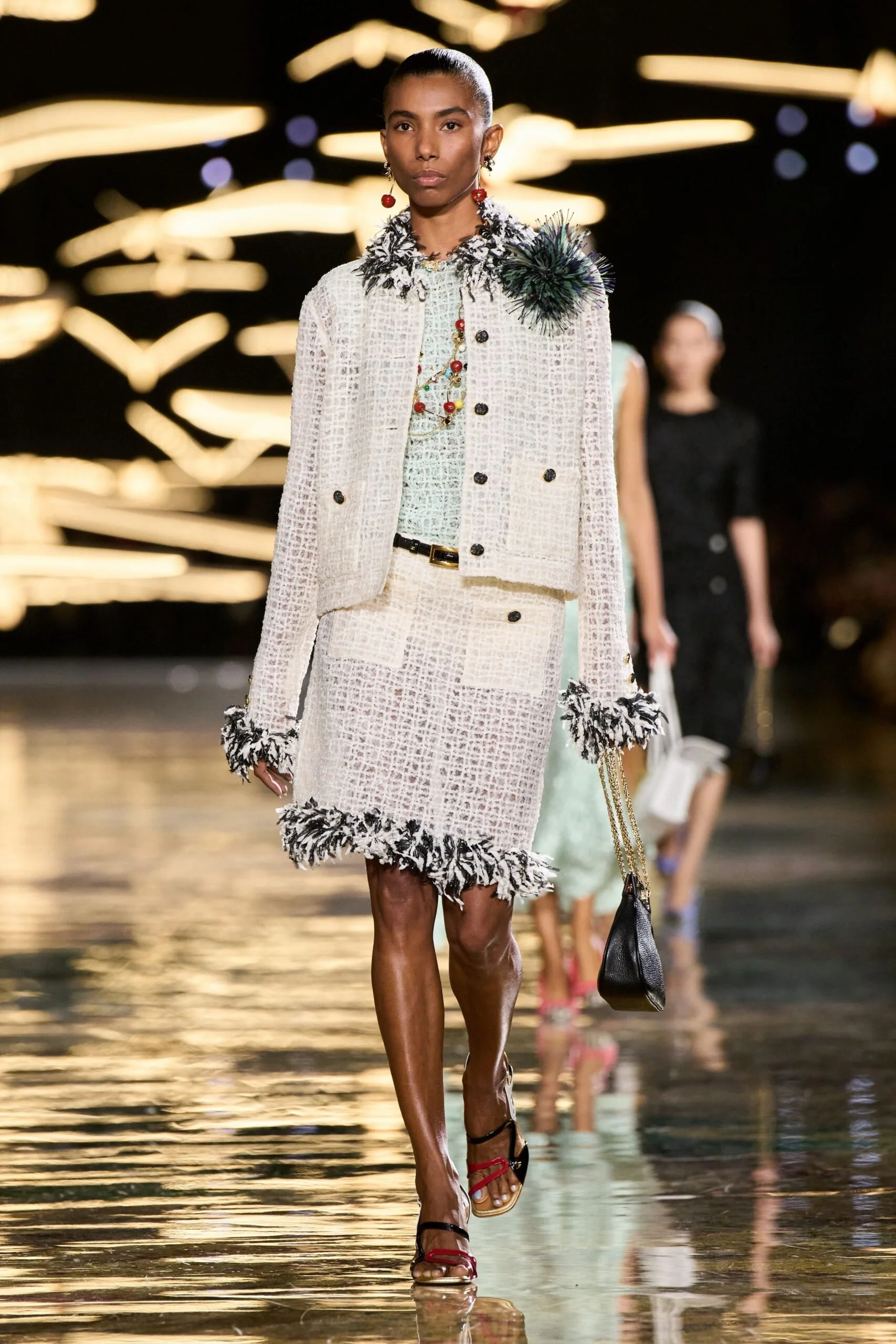 chanel-spring-2027-ready-to-wear-look-80-scaled.jpg