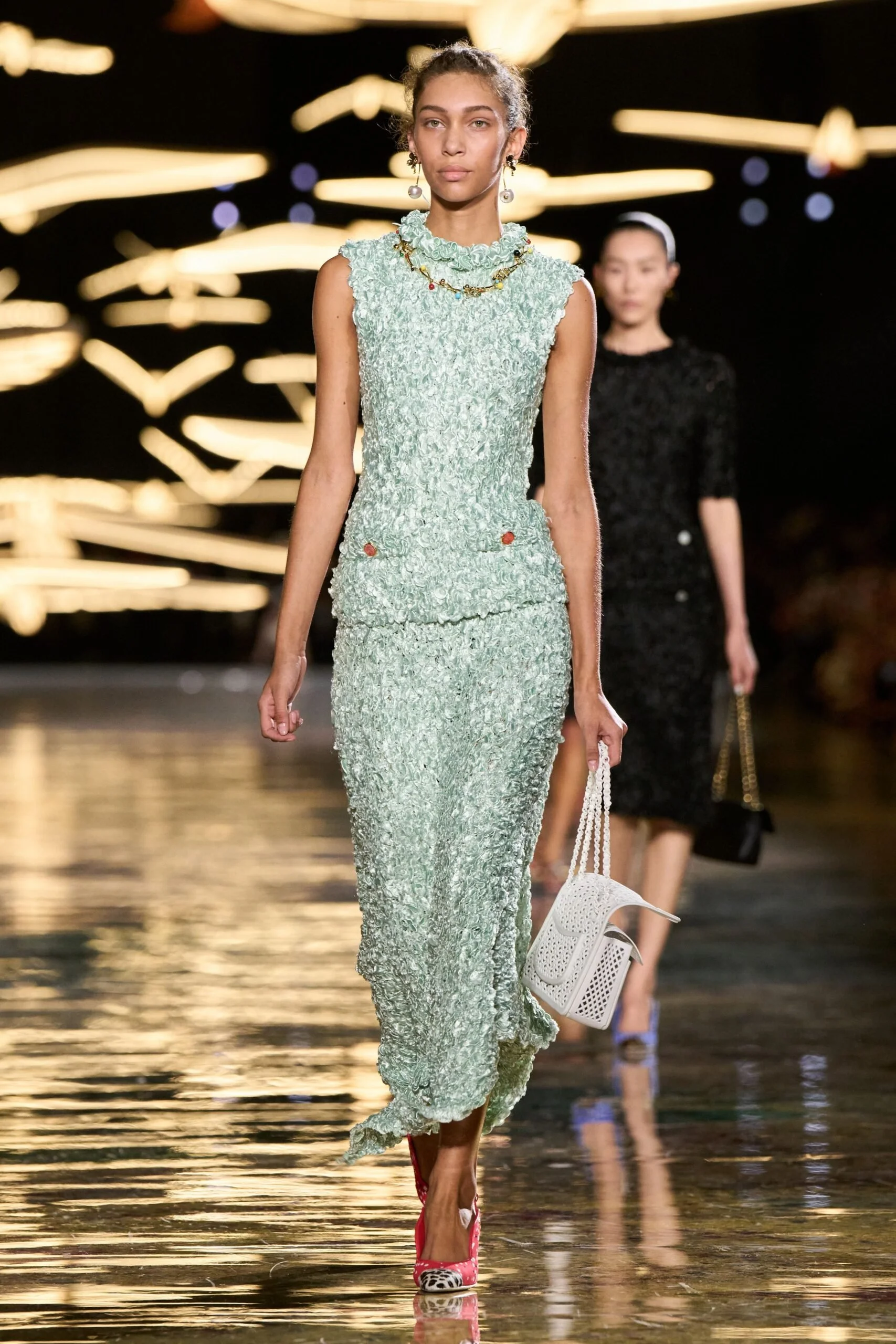 chanel-spring-2027-ready-to-wear-look-81-scaled.jpg