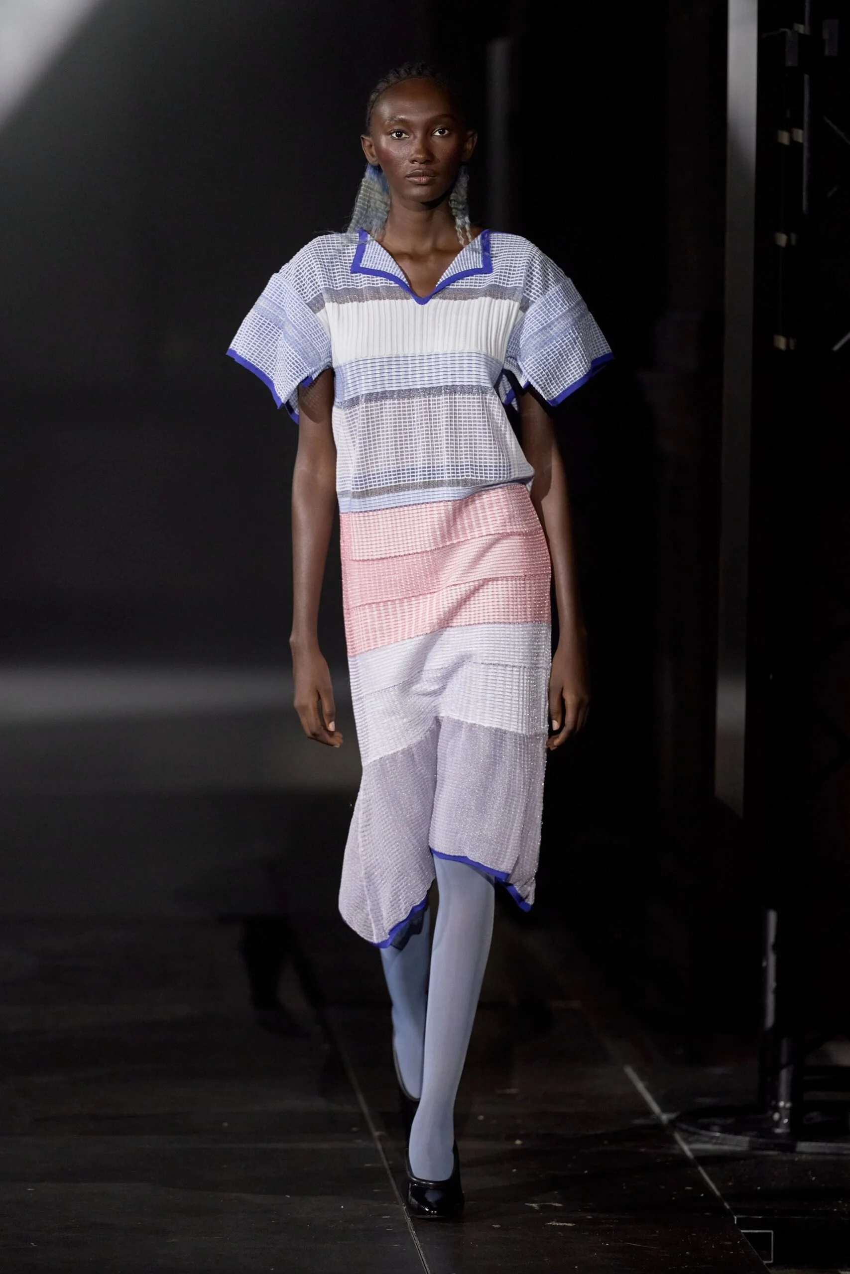 kiko-kostadinov-spring-2027-ready-to-wear-look-02-scaled.jpg