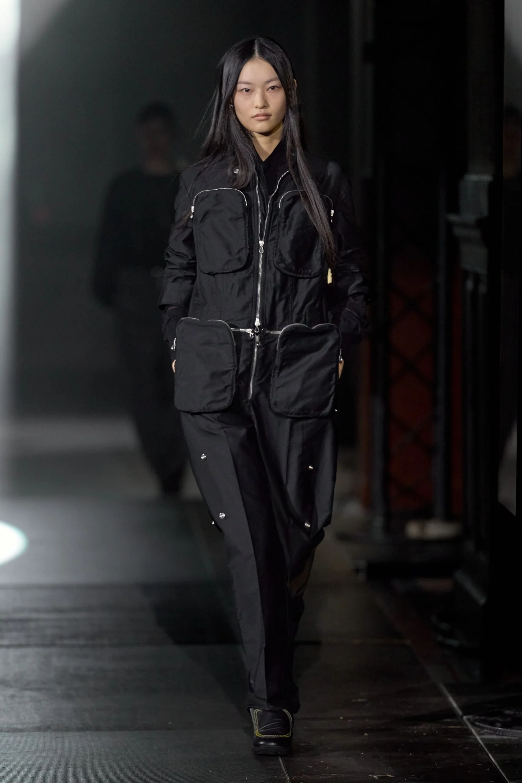 kiko-kostadinov-spring-2027-ready-to-wear-look-05-scaled.jpg