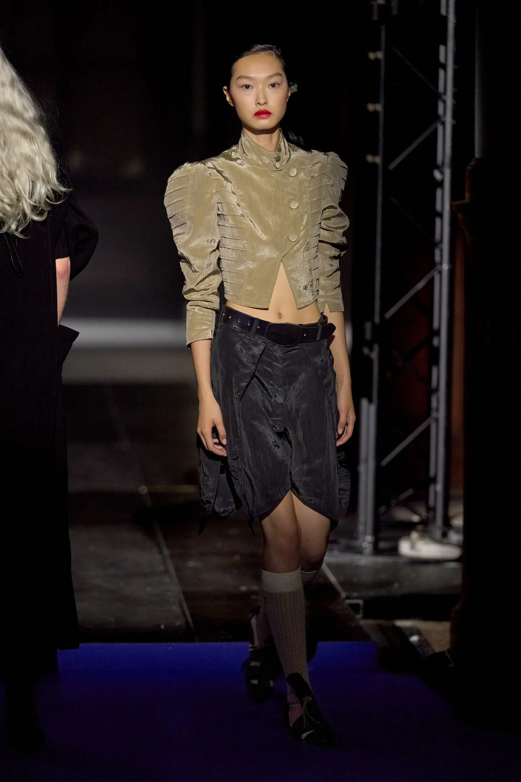 kiko-kostadinov-spring-2027-ready-to-wear-look-11-scaled.jpg