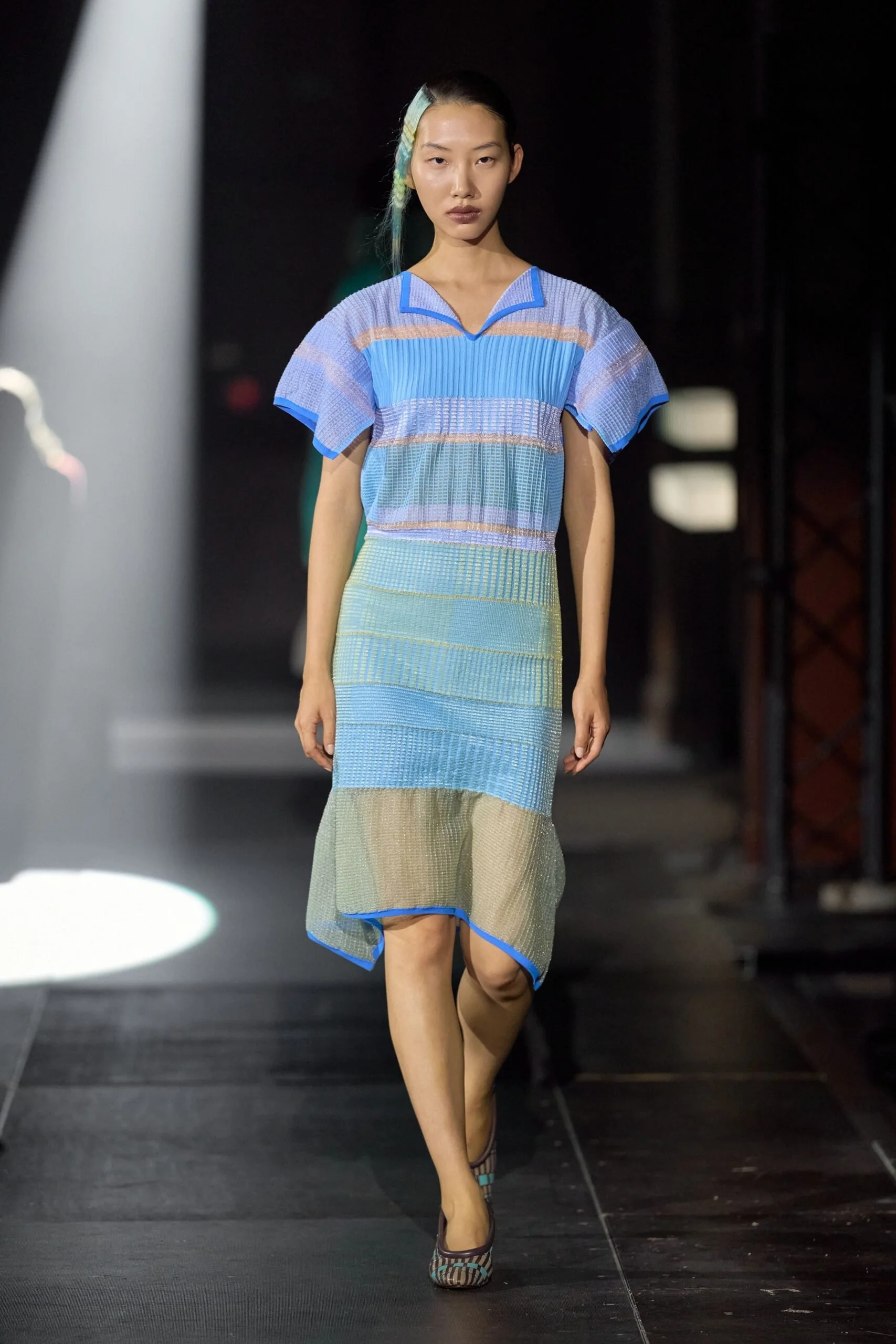 kiko-kostadinov-spring-2027-ready-to-wear-look-20-scaled.jpg