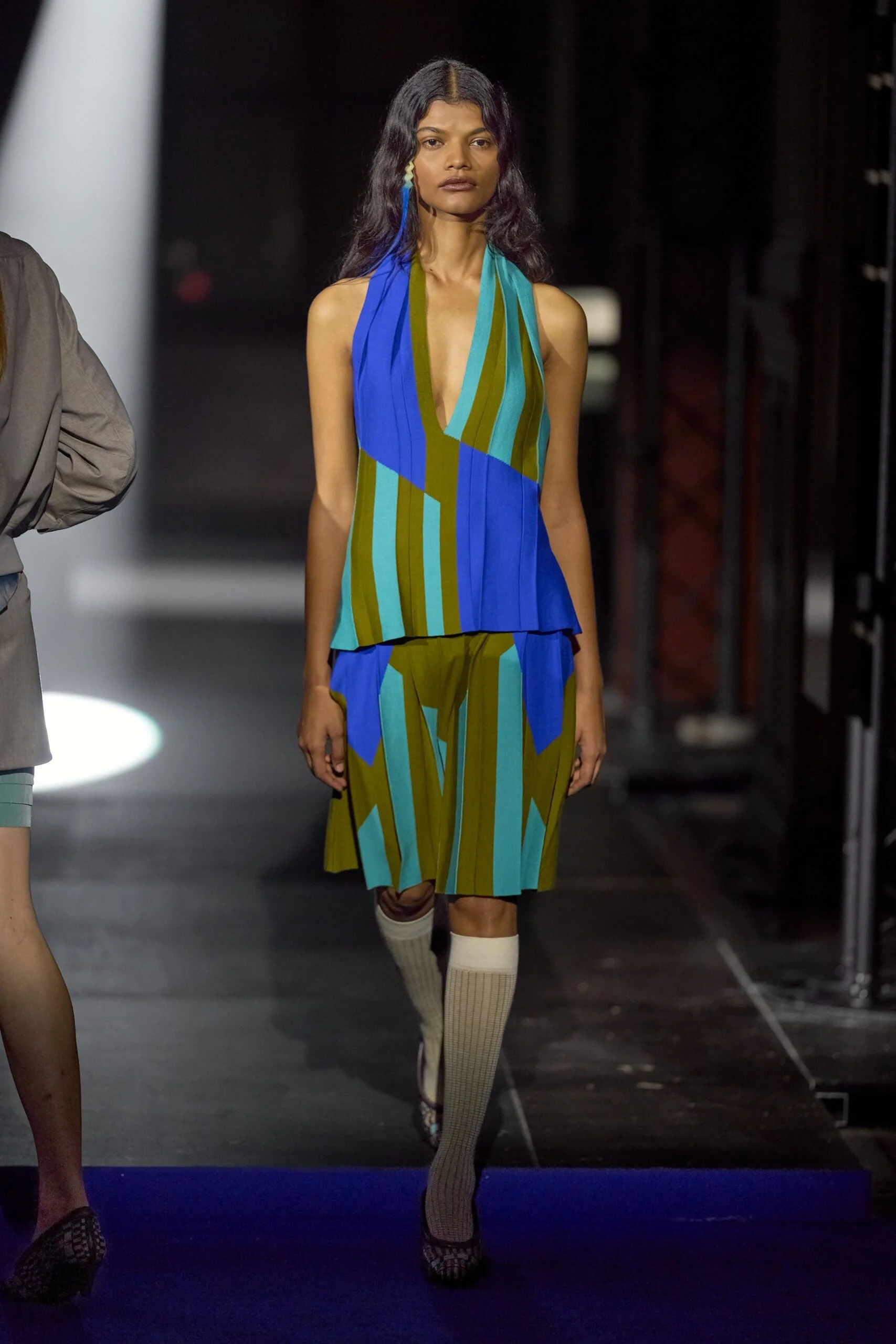 kiko-kostadinov-spring-2027-ready-to-wear-look-21-scaled.jpg