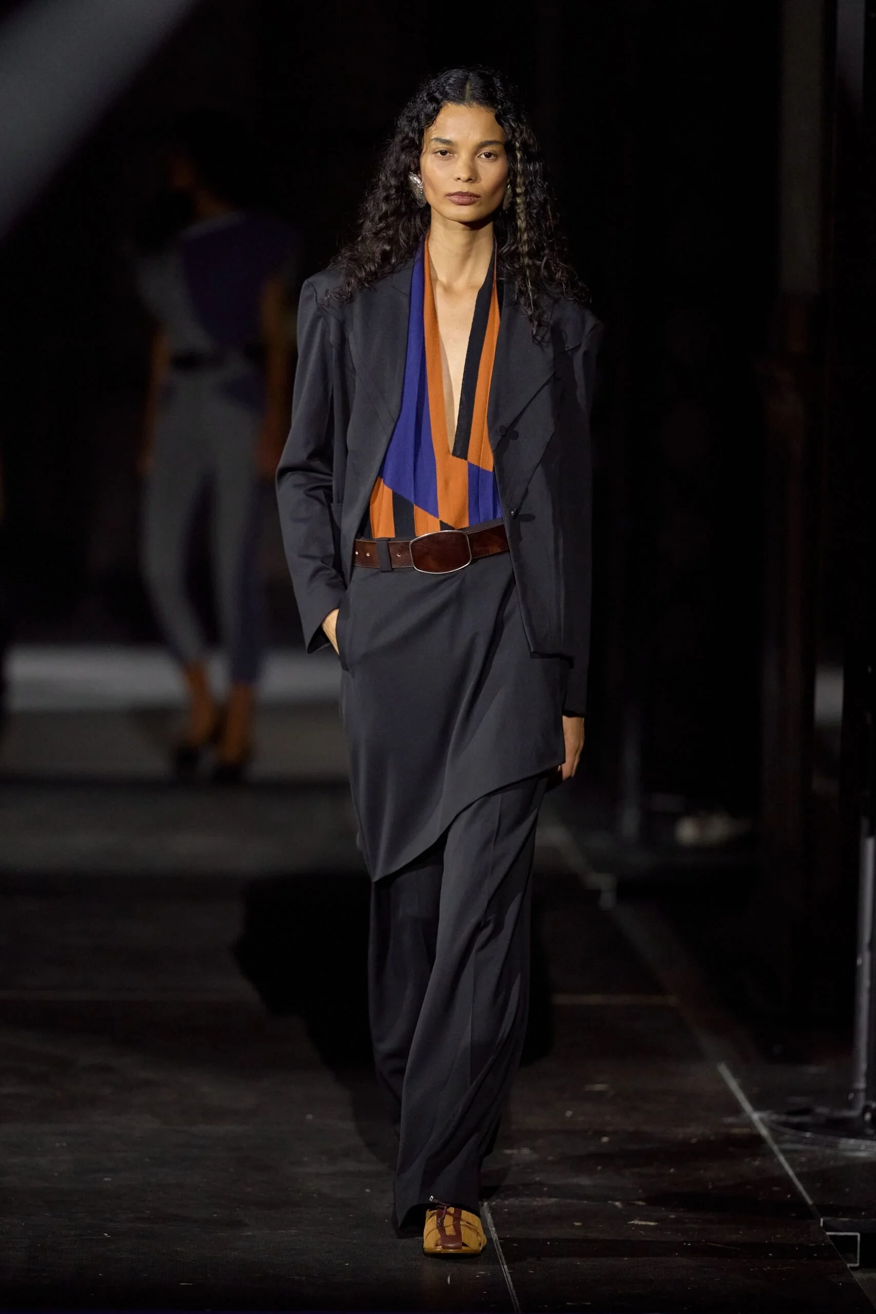 kiko-kostadinov-spring-2027-ready-to-wear-look-23-scaled.jpg