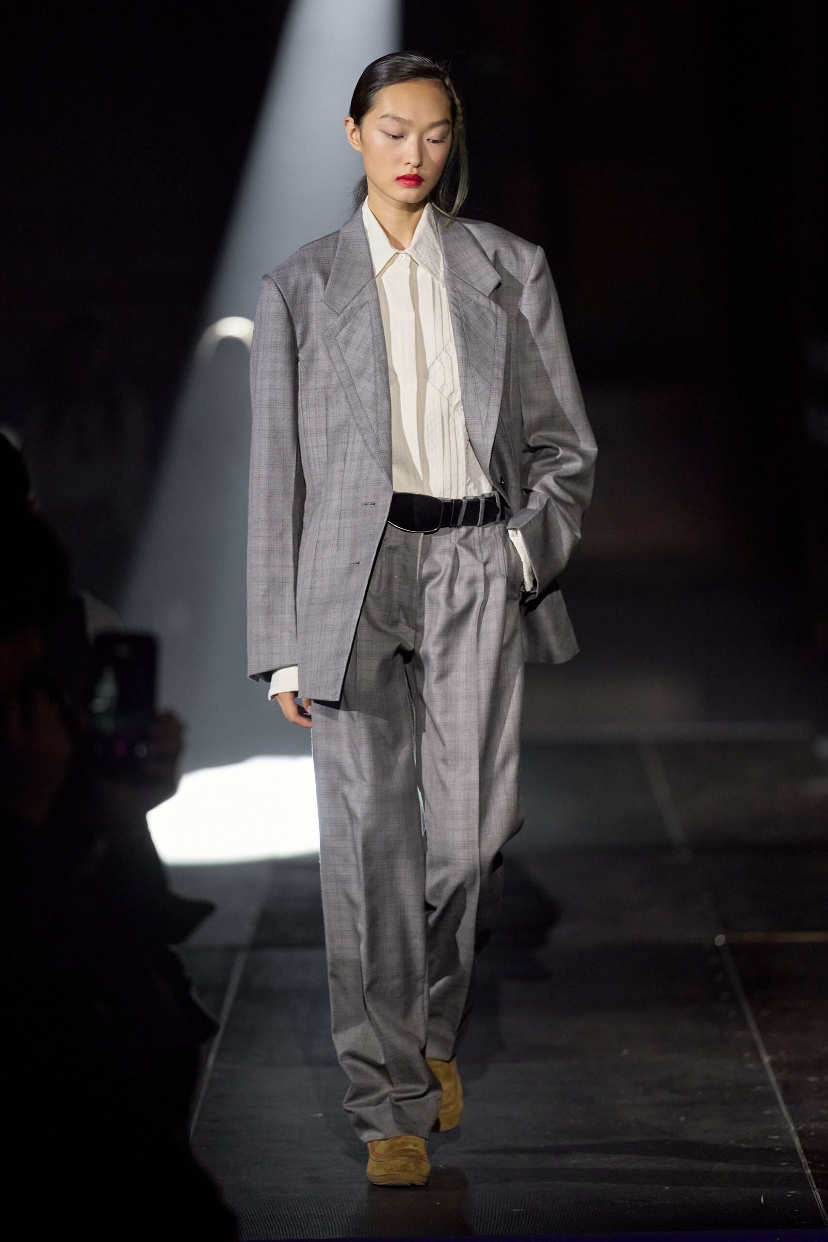 kiko-kostadinov-spring-2027-ready-to-wear-look-32-scaled.jpg