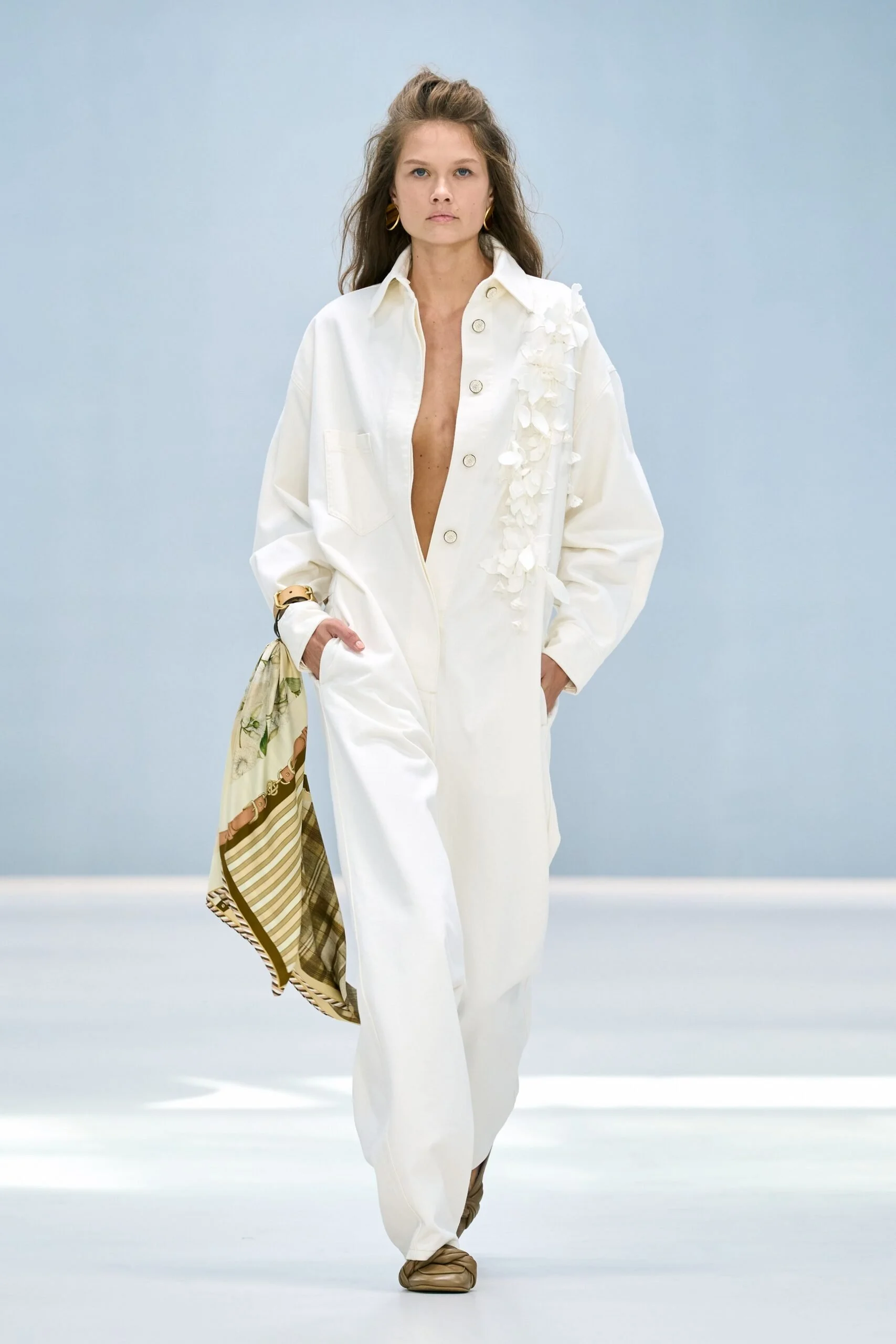 zimmermann-spring-2027-ready-to-wear-look-08-scaled.jpg