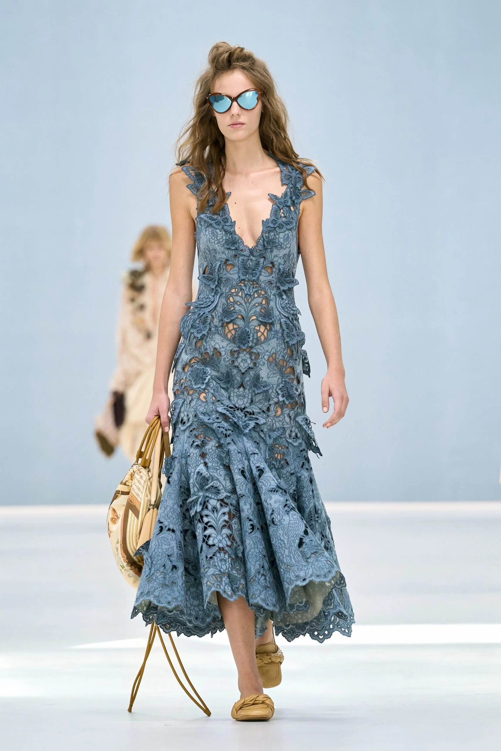 zimmermann-spring-2027-ready-to-wear-look-16-scaled.jpg