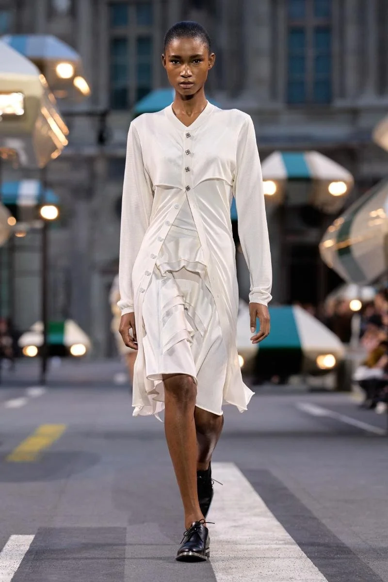 00003-louis-vuitton-spring-2027-ready-to-wear-credit-gorunway.jpg
