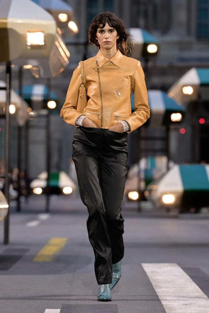 00013-louis-vuitton-spring-2027-ready-to-wear-credit-gorunway.jpg