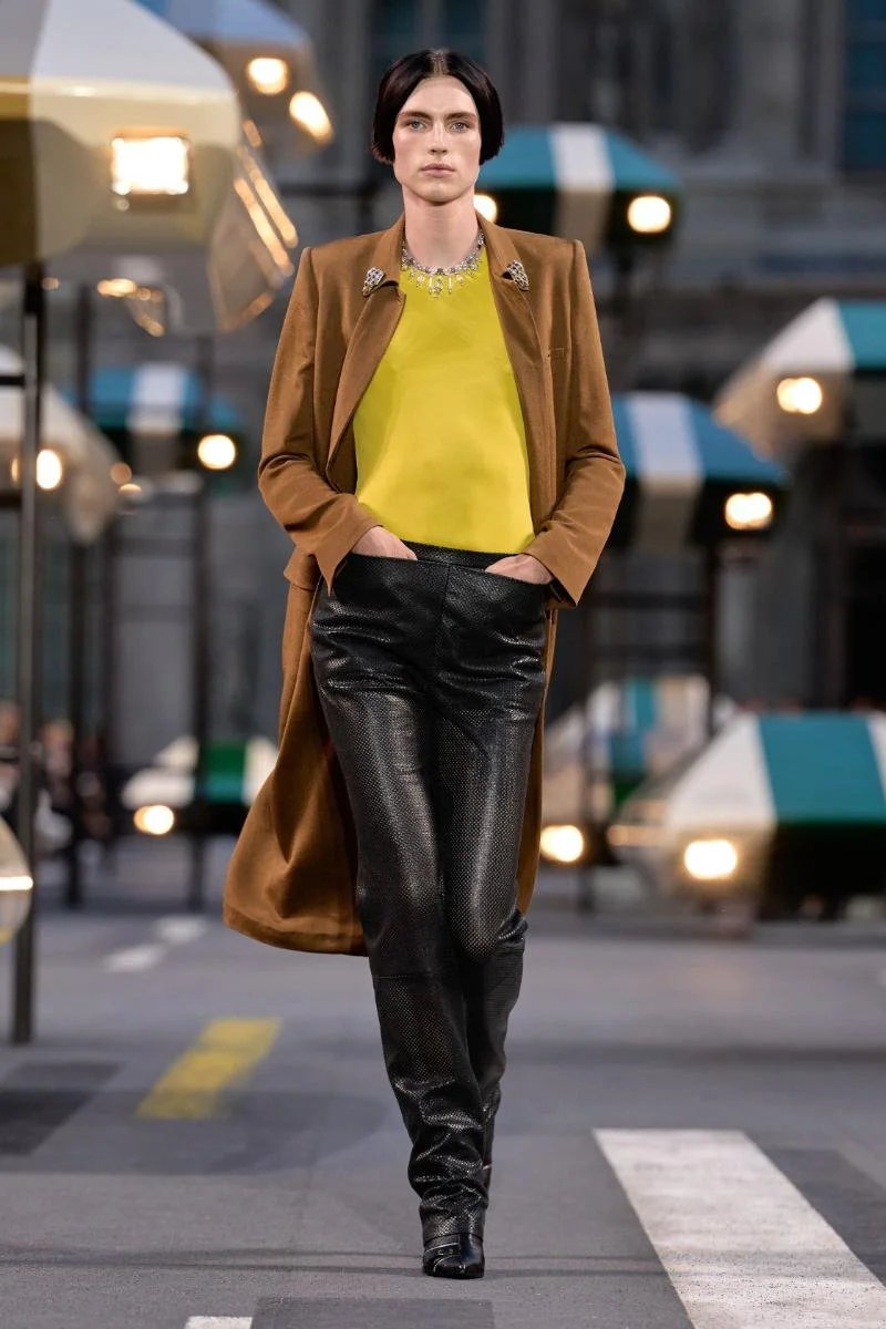 00014-louis-vuitton-spring-2027-ready-to-wear-credit-gorunway.jpg