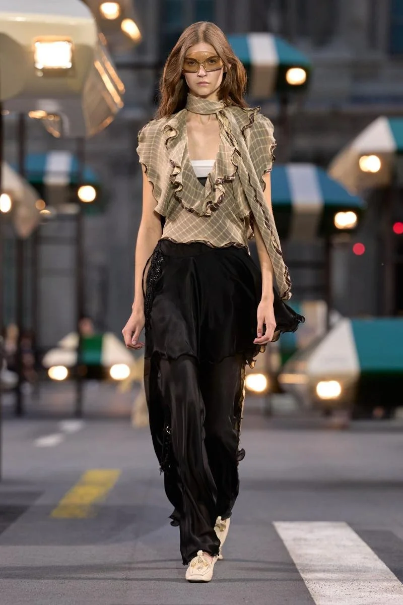 00027-louis-vuitton-spring-2027-ready-to-wear-credit-gorunway.jpg